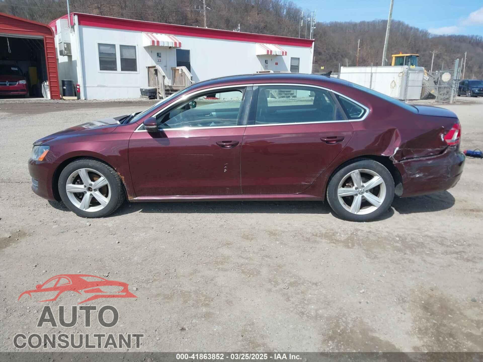 VOLKSWAGEN PASSAT 2012 - 1VWBP7A3XCC054072
