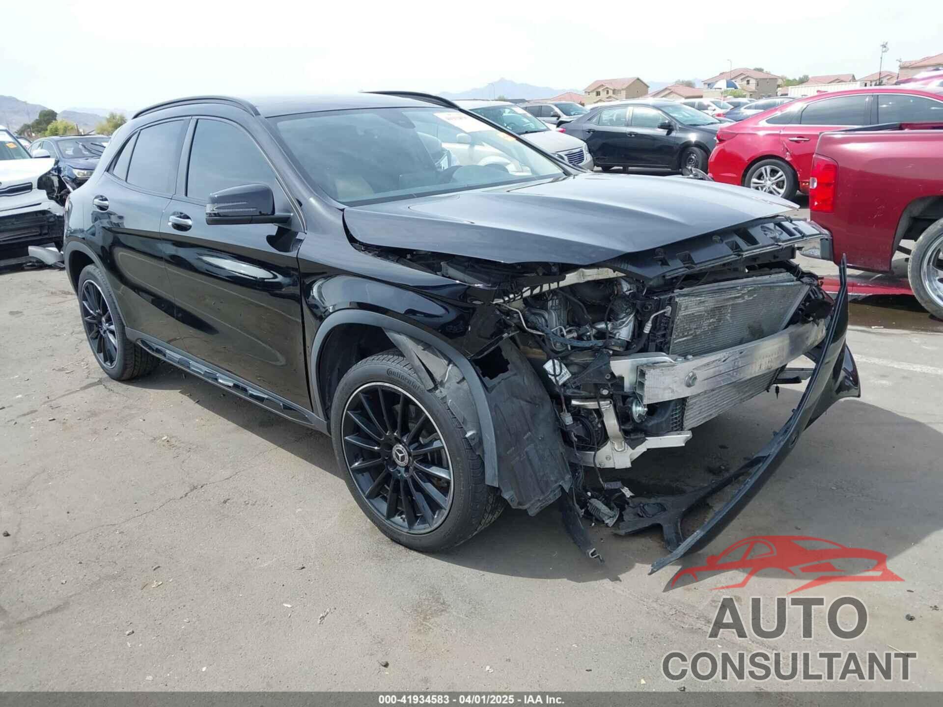 MERCEDES-BENZ GLA 250 2020 - W1NTG4GB1LU040441