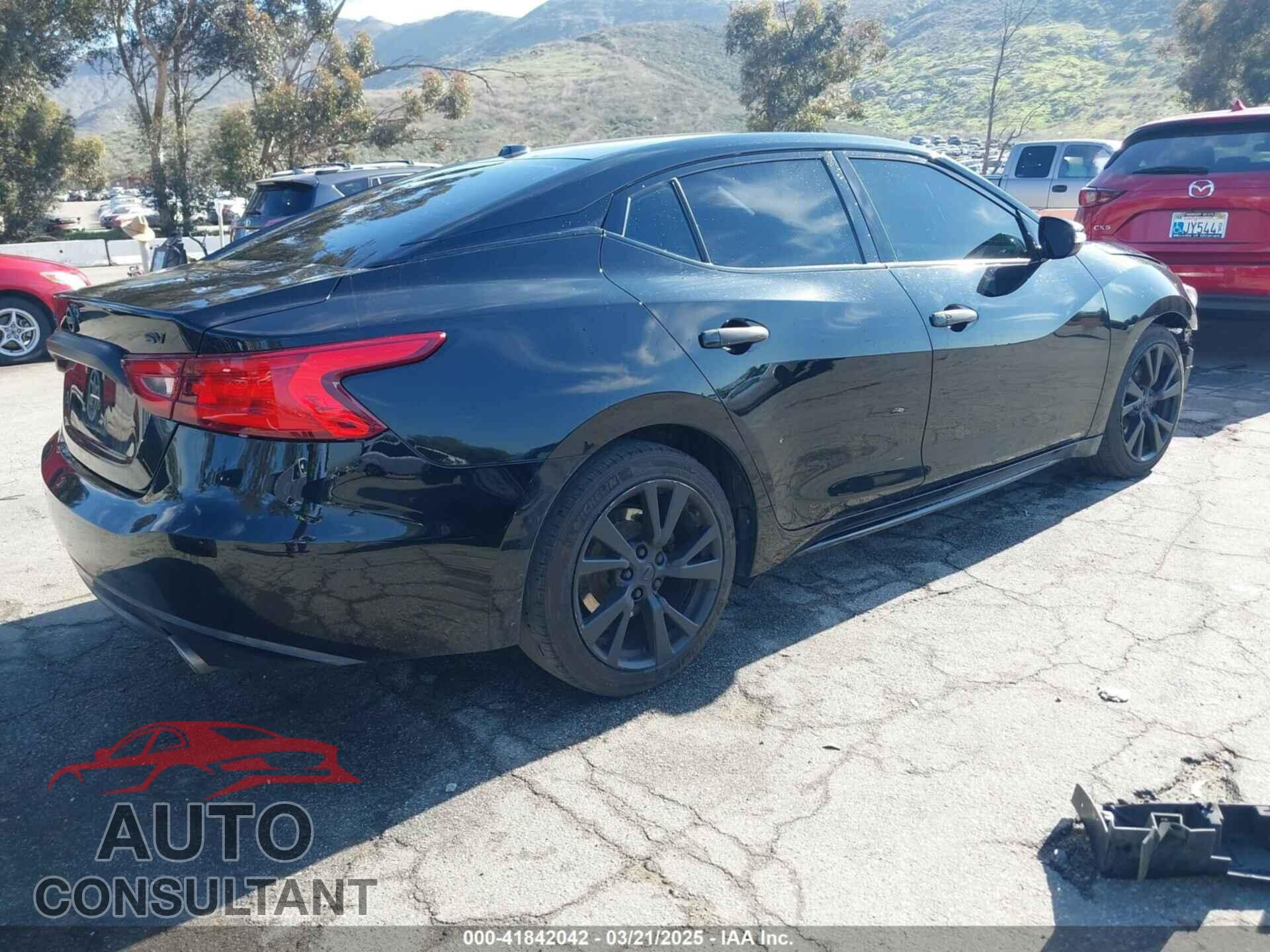 NISSAN MAXIMA 2018 - 1N4AA6AP9JC388366