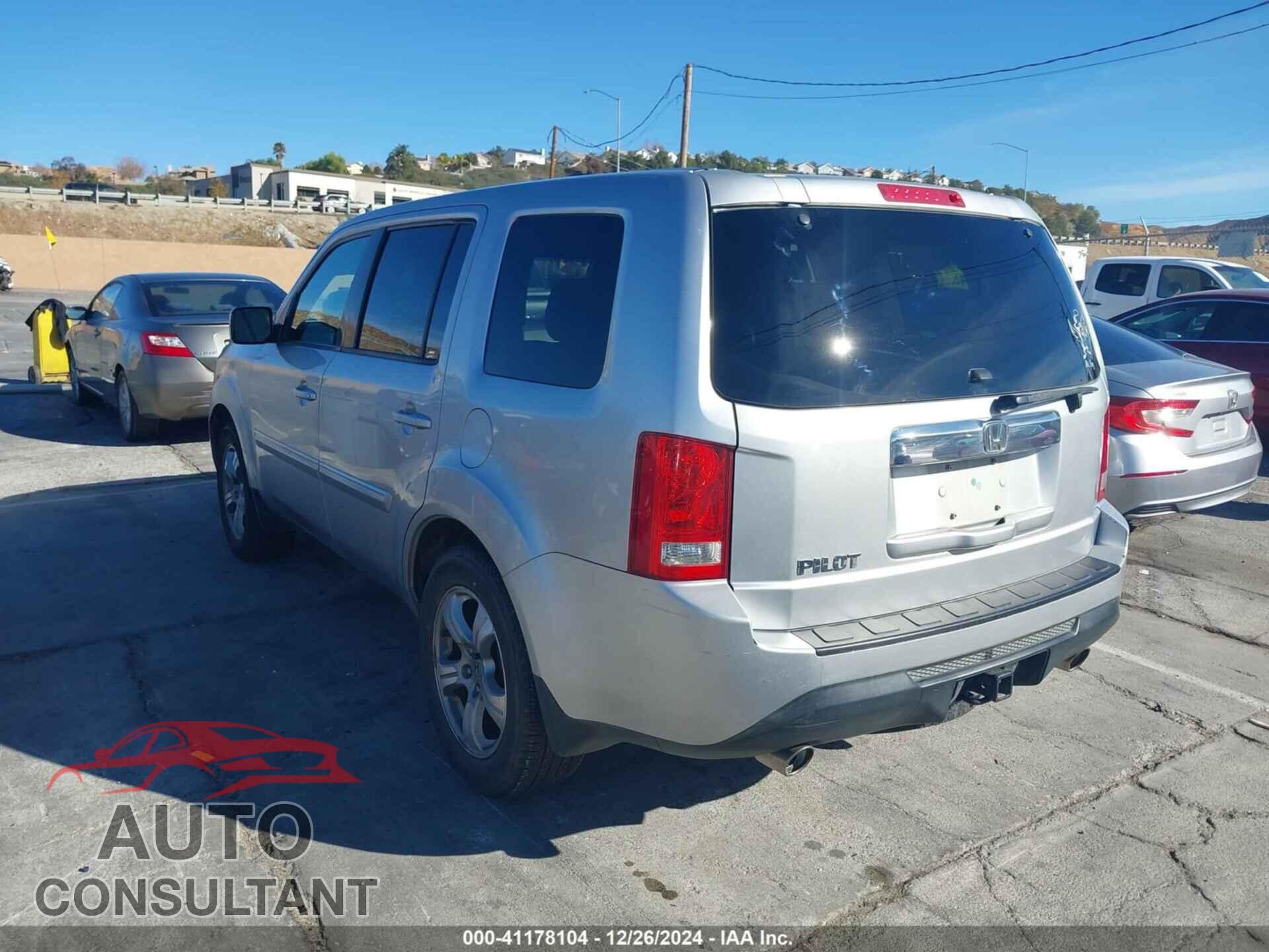 HONDA PILOT 2012 - 5FNYF3H46CB038400