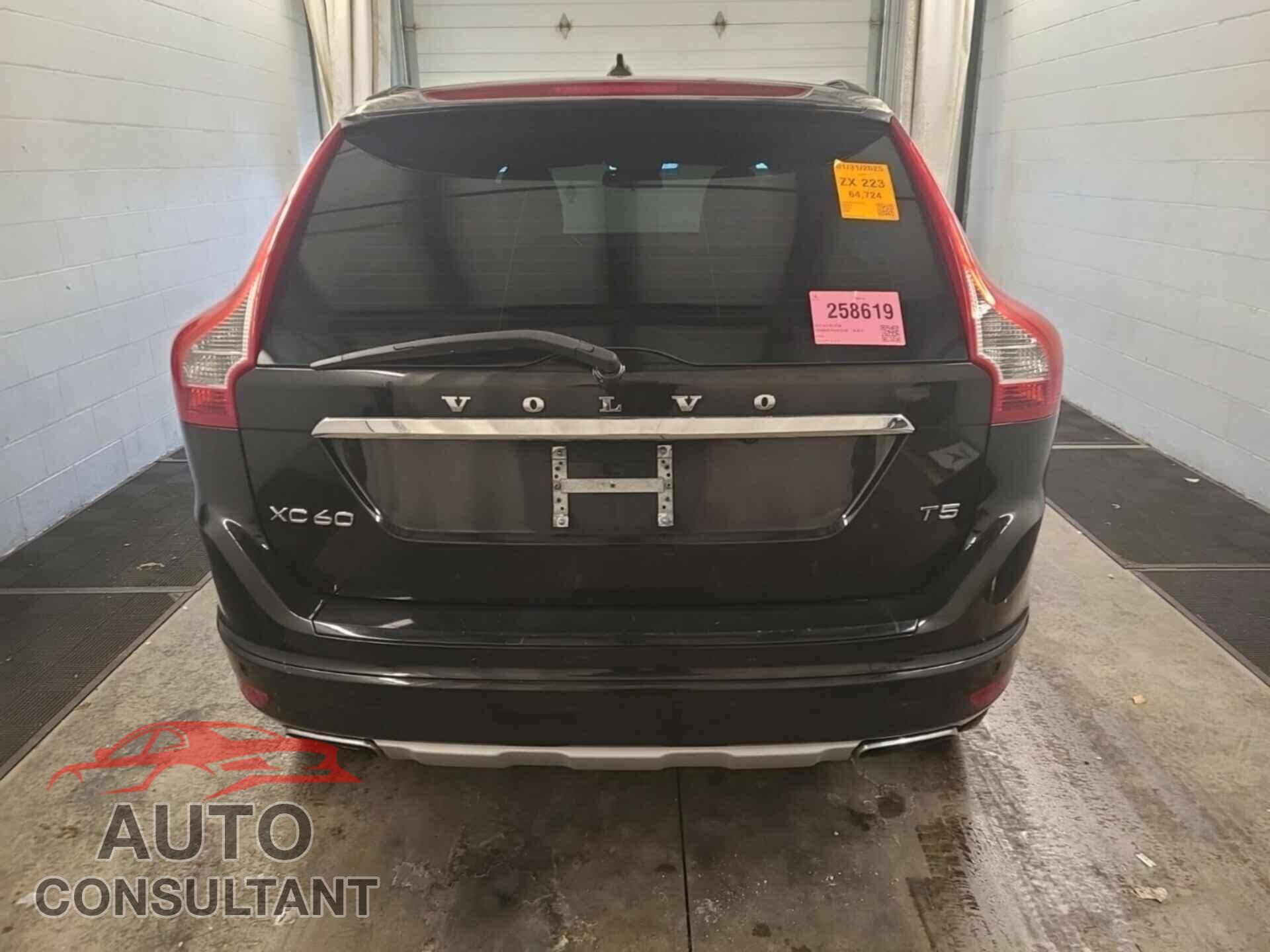 VOLVO XC60 2017 - YV440MDJ6H2075794