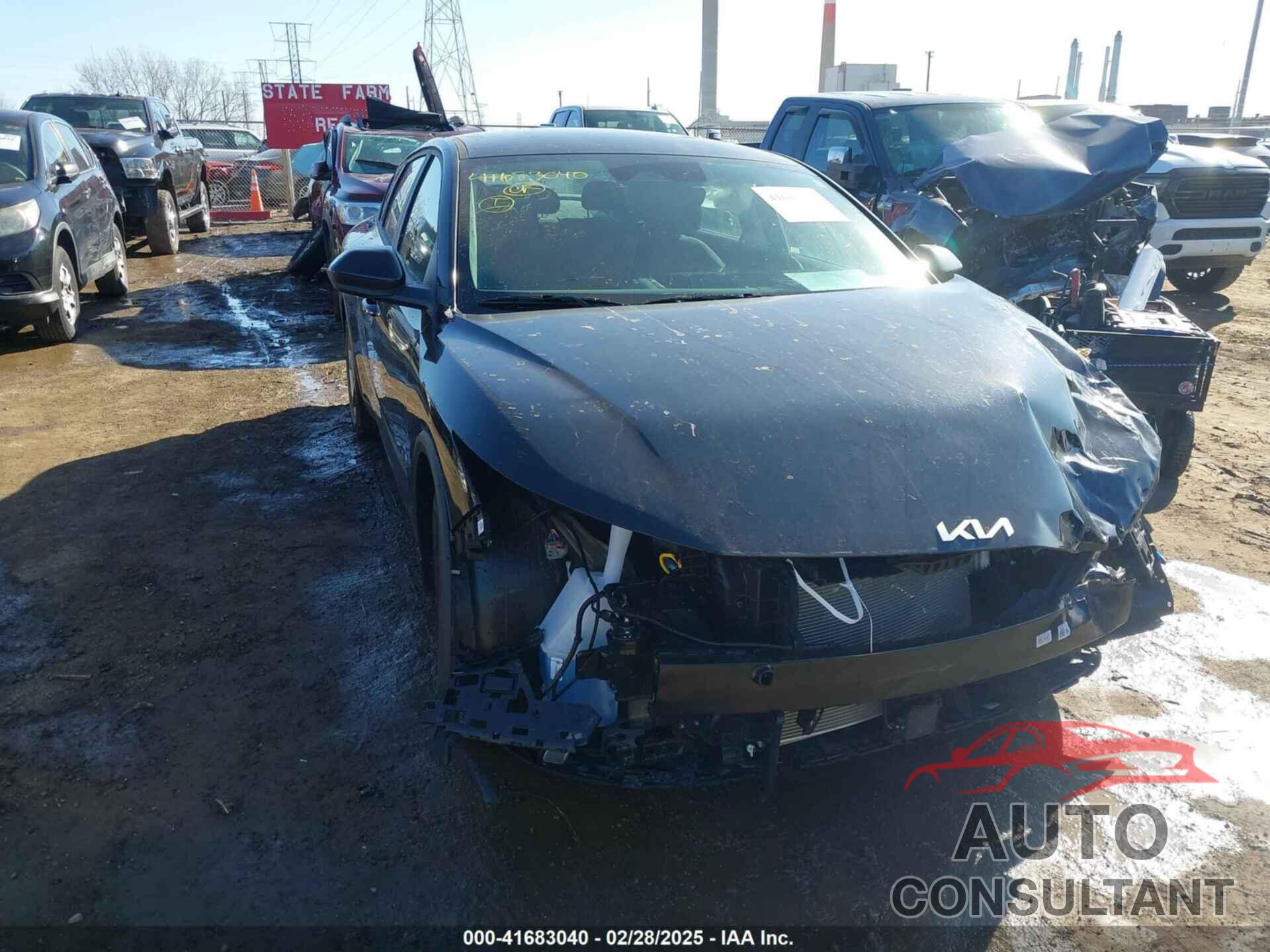 KIA K4 2025 - 3KPFT4DE0SE087701