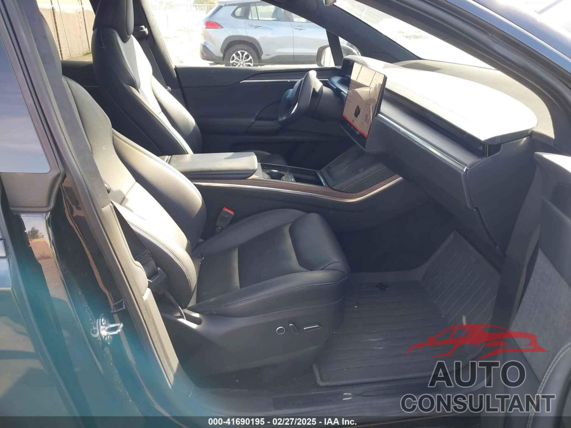 TESLA MODEL X 2022 - 7SAXCBE56NF330162