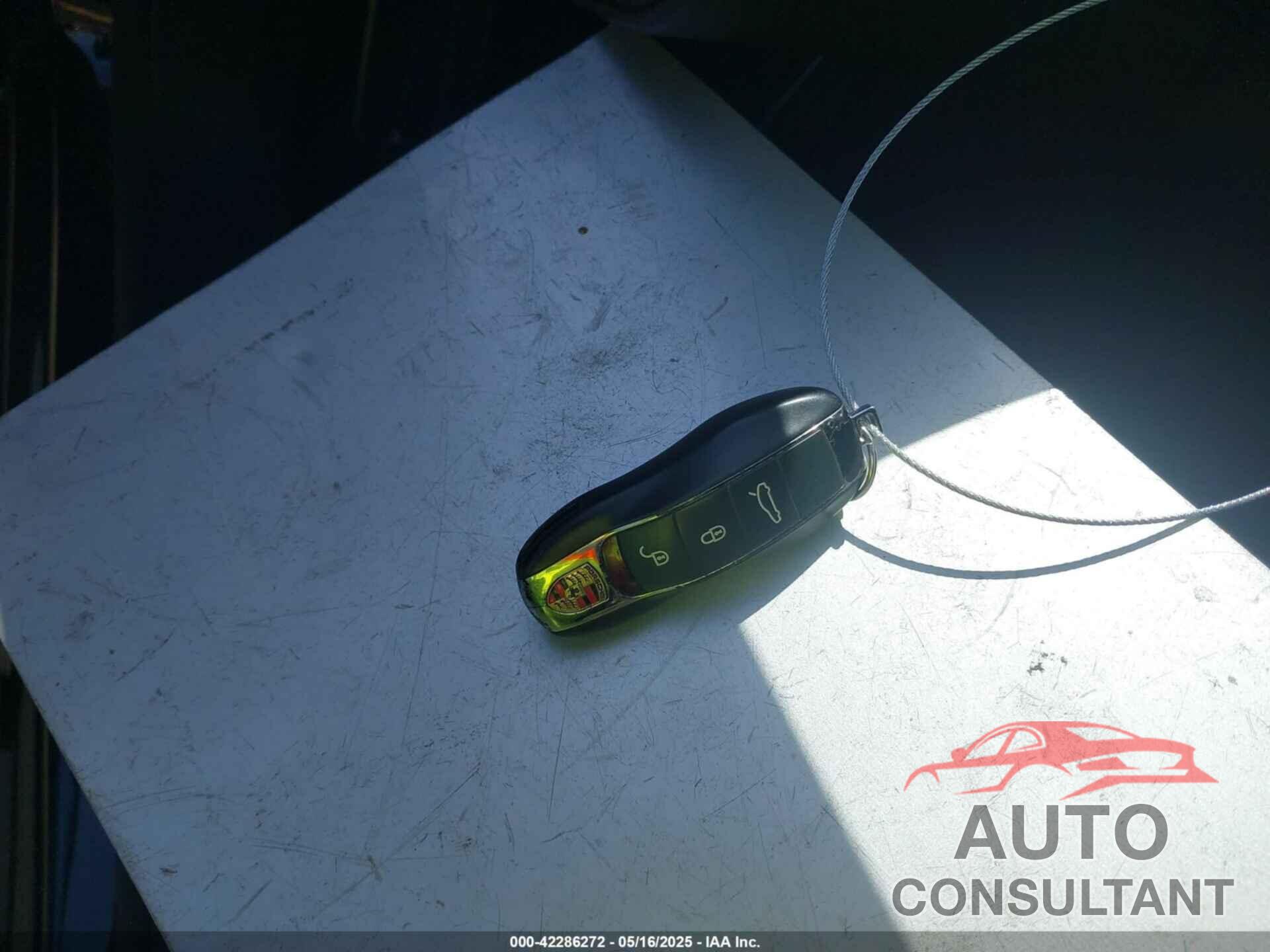 PORSCHE PANAMERA 2014 - WP0AA2A70EL015094