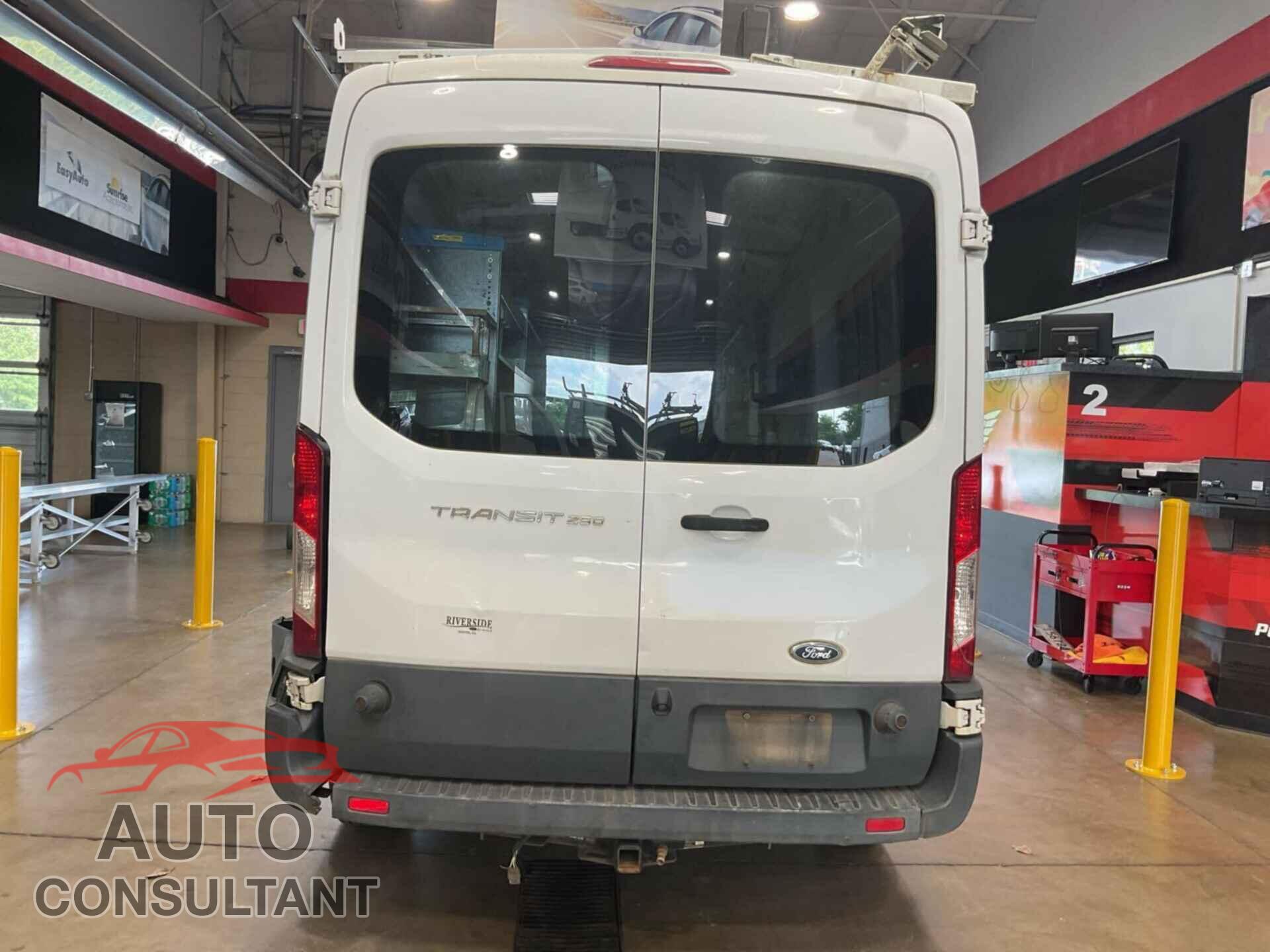 FORD TRANSIT 2016 - 1FTYR2CM4GKA51969