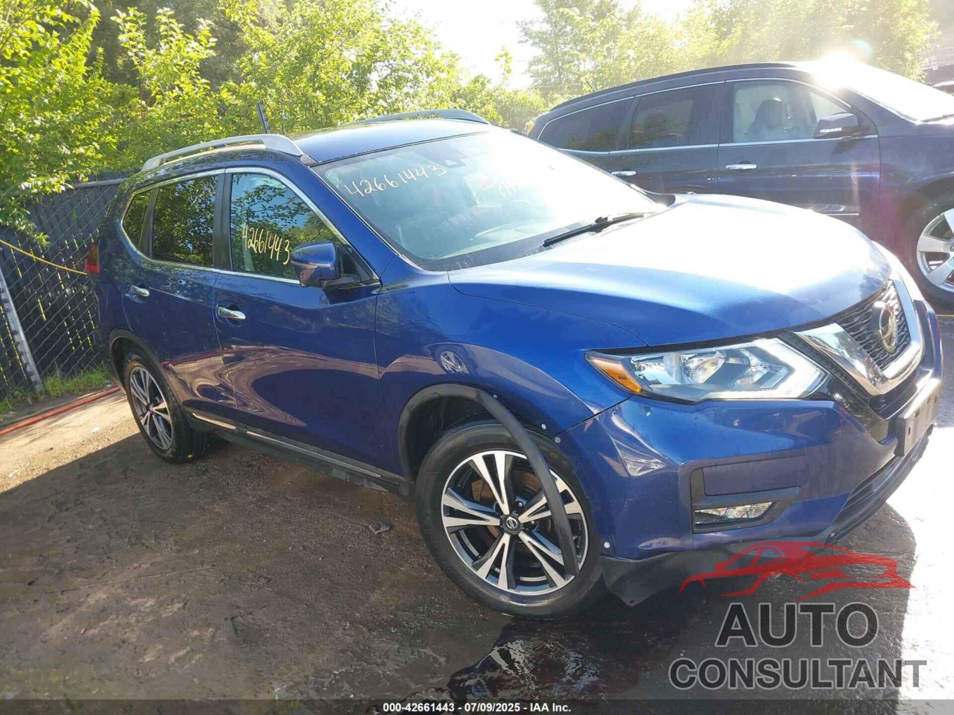 NISSAN ROGUE 2018 - 5N1AT2MT2JC779358