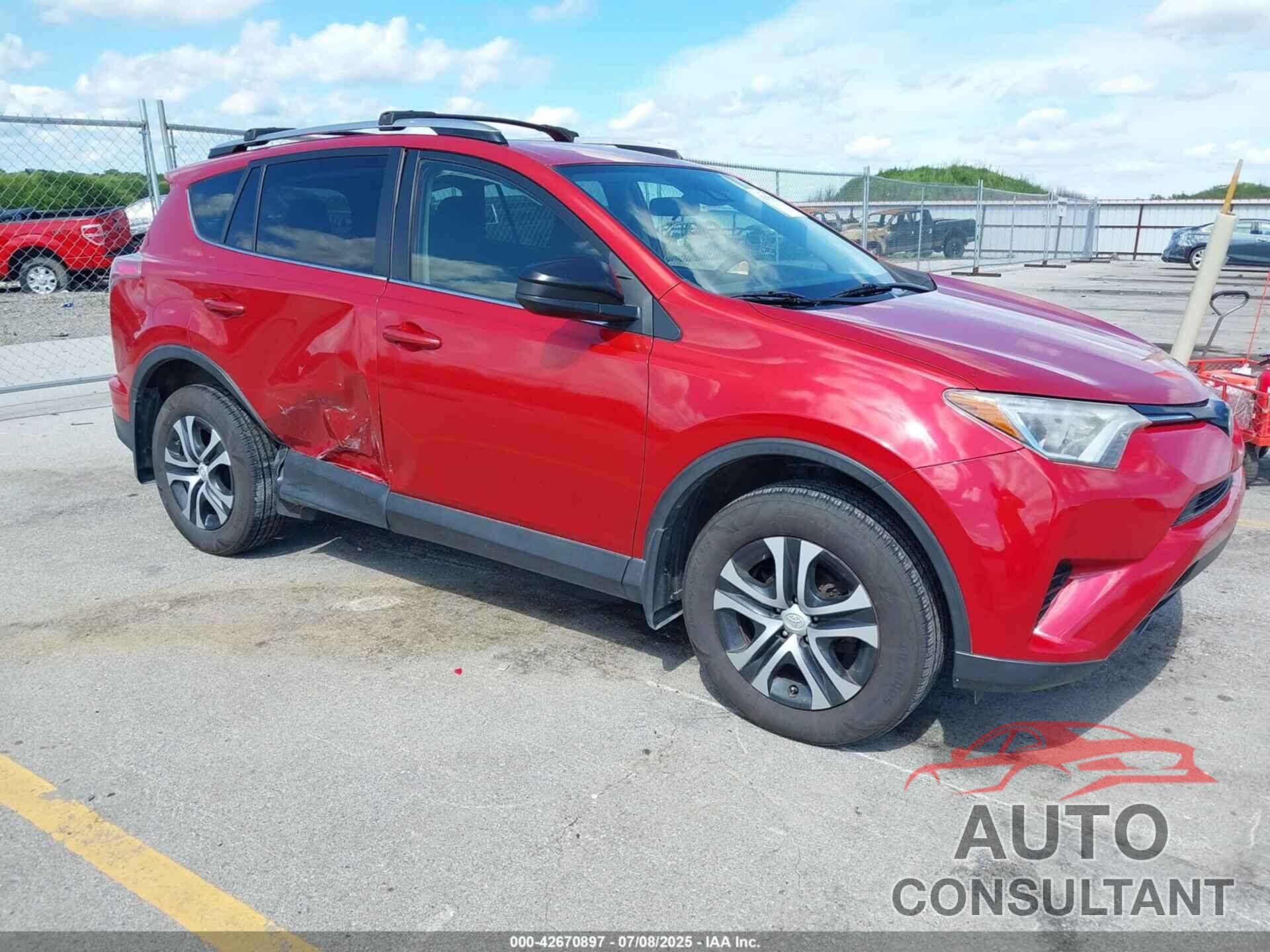 TOYOTA RAV4 2017 - JTMBFREV1HJ120833