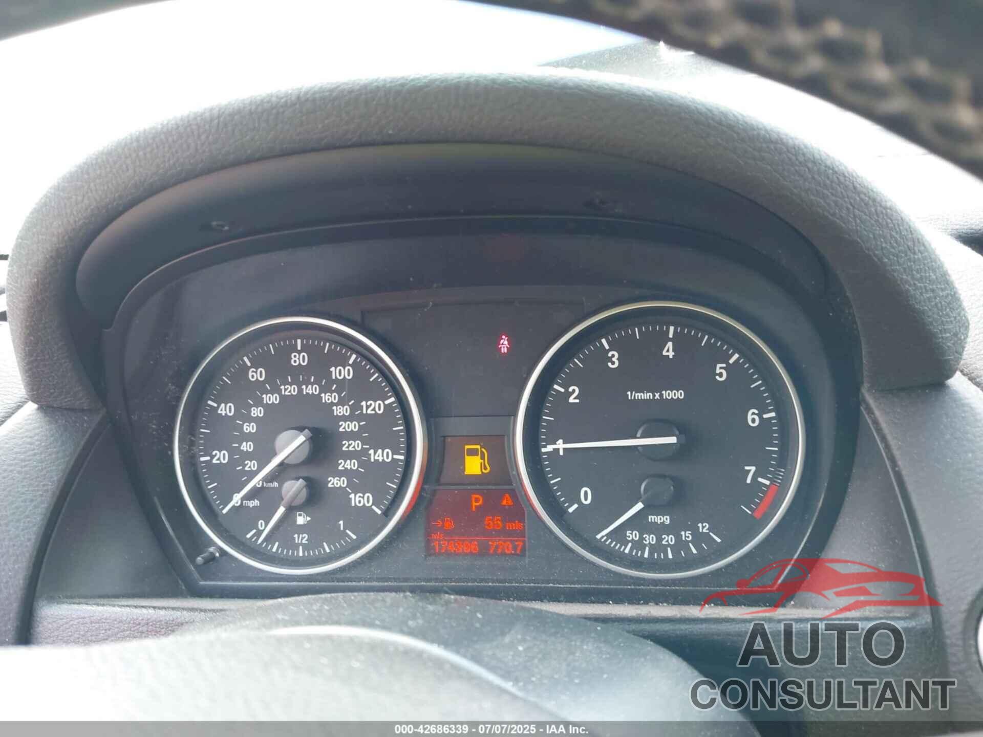 BMW X1 2015 - WBAVL1C59FVY38093