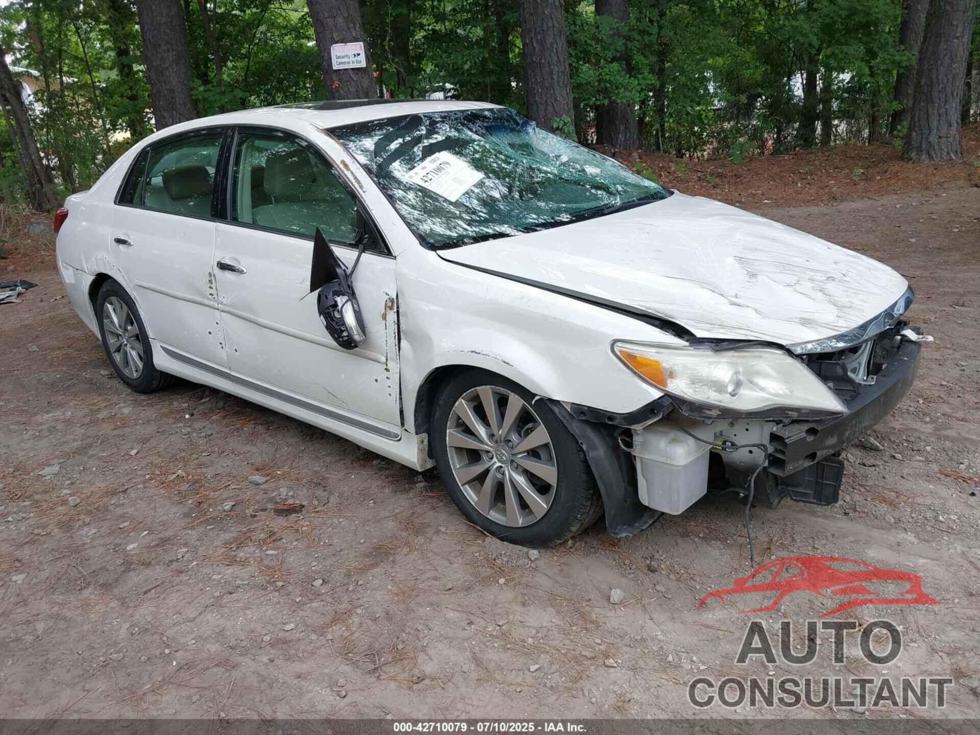 TOYOTA AVALON 2011 - 4T1BK3DB7BU435637