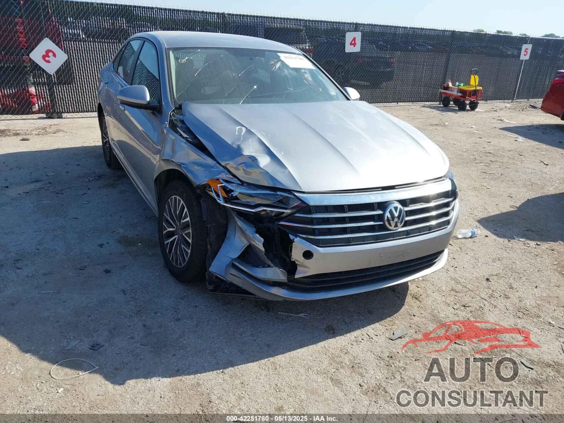 VOLKSWAGEN JETTA 2021 - 3VWC57BU5MM055552