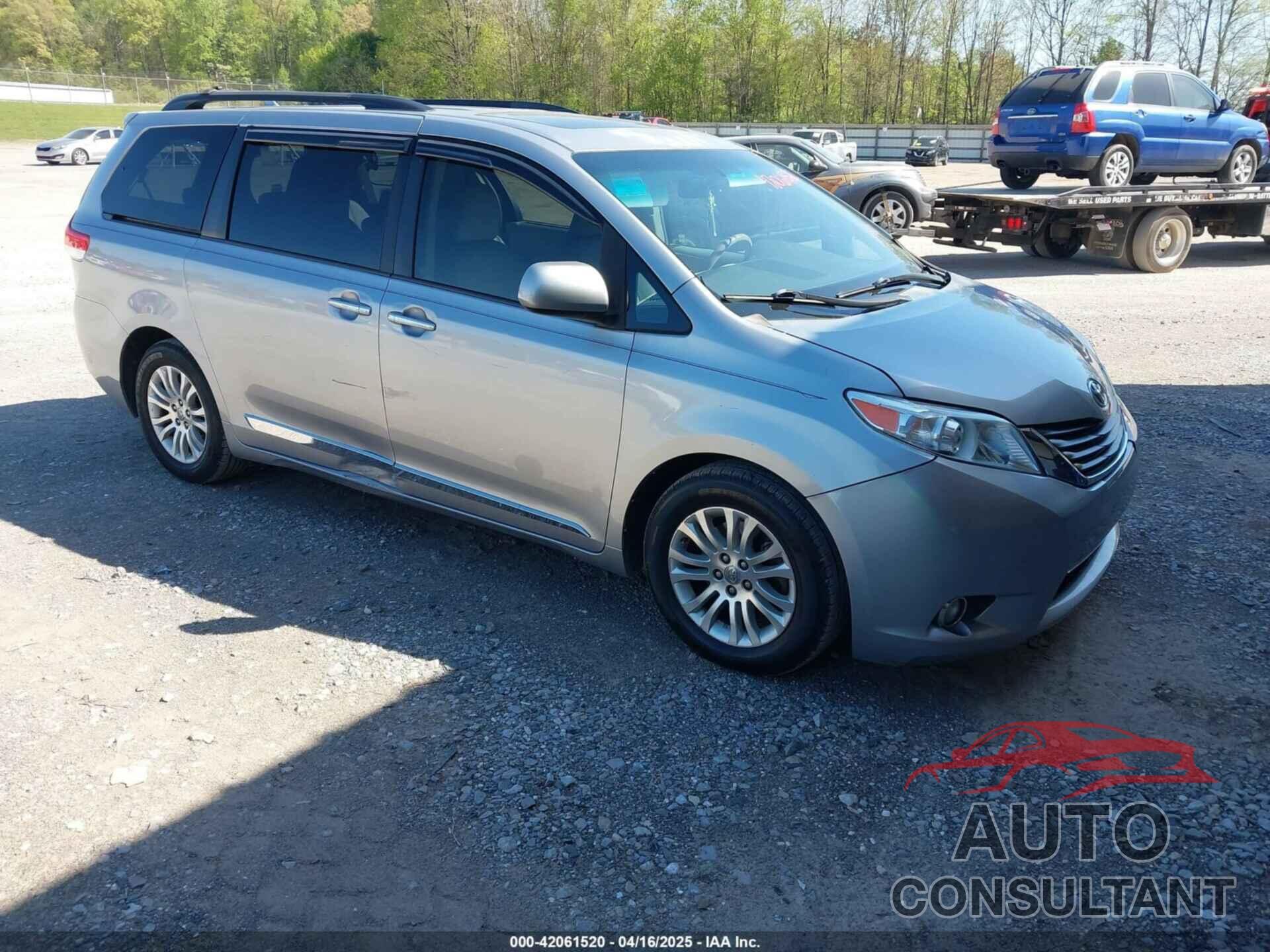 TOYOTA SIENNA 2012 - 5TDYK3DC8CS257542