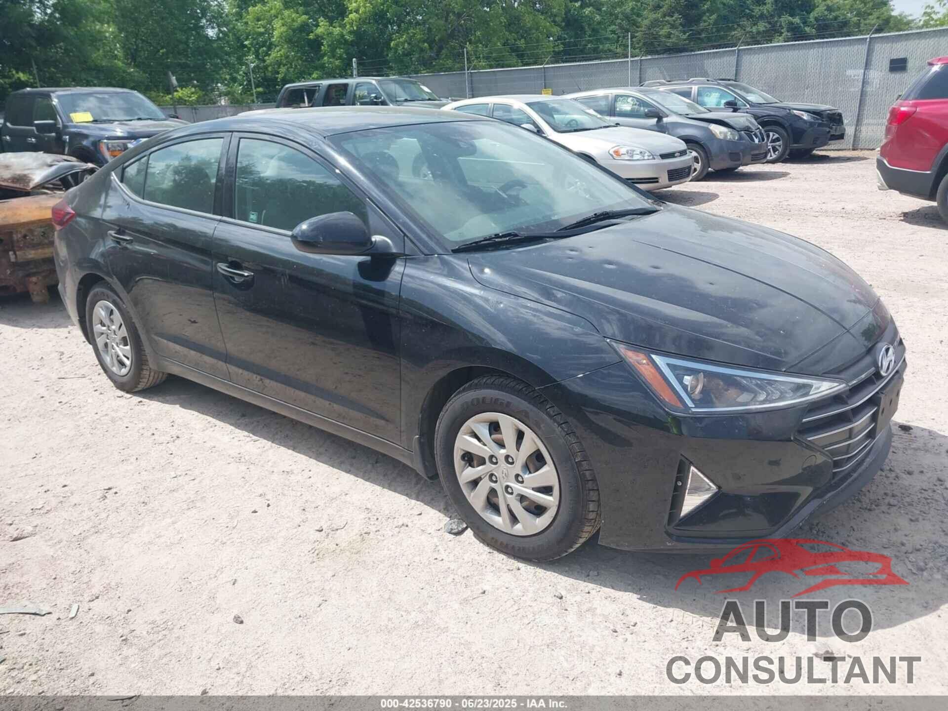 HYUNDAI ELANTRA 2020 - KMHD74LF8LU997889