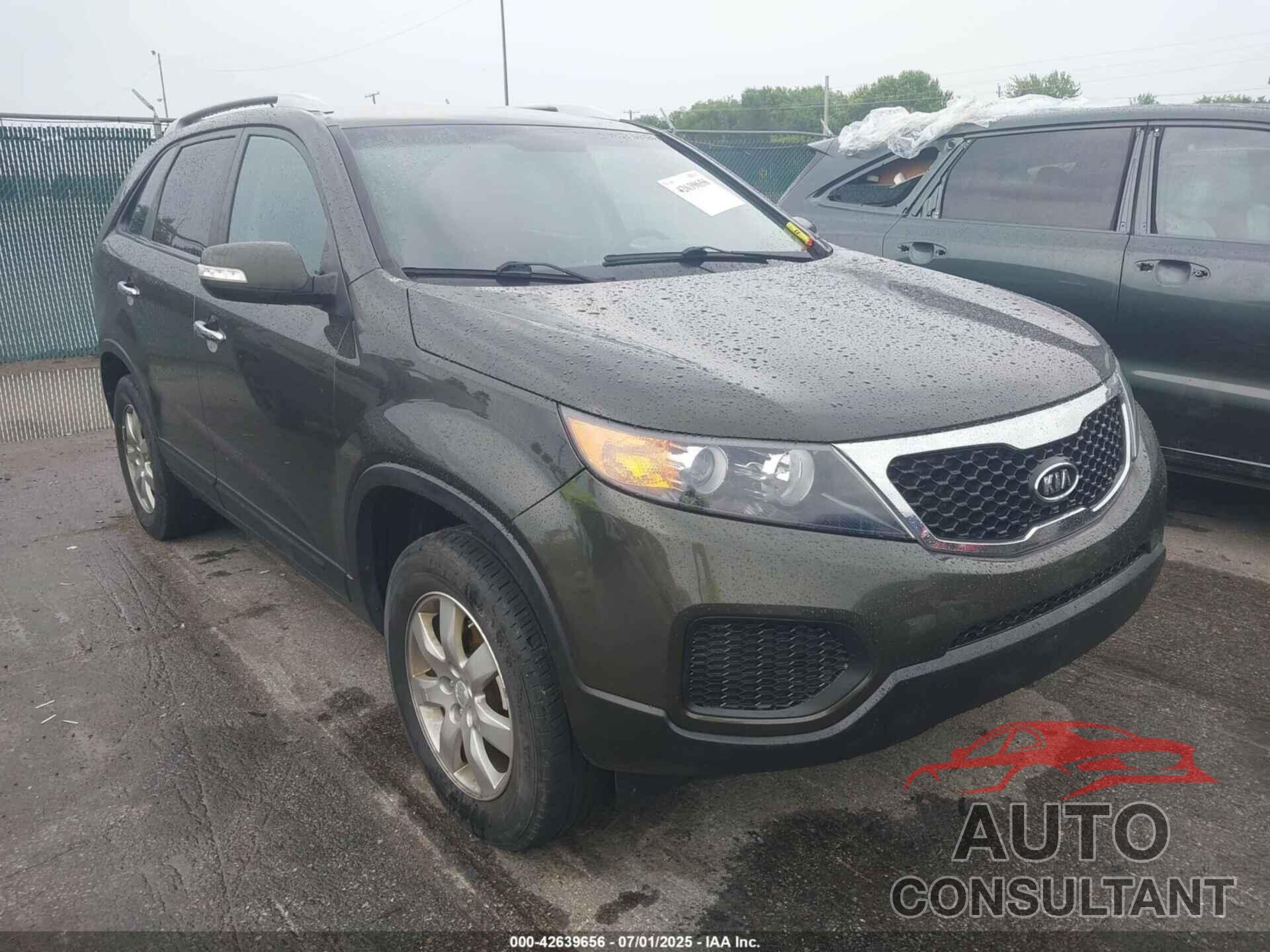 KIA SORENTO 2011 - 5XYKT4A29BG166361