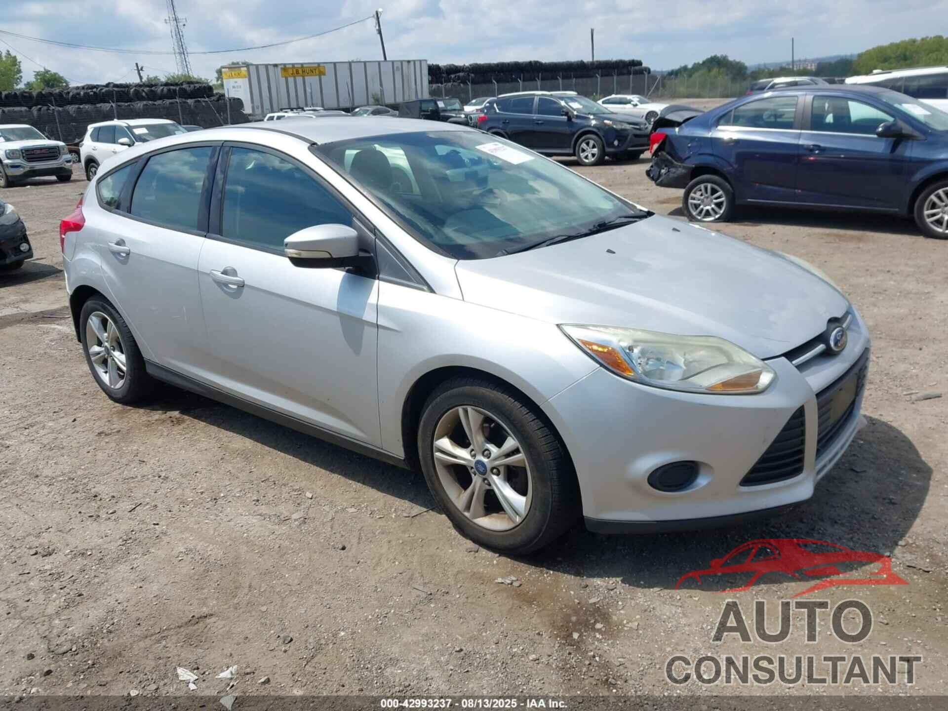 FORD FOCUS 2014 - 1FADP3K2XEL377413