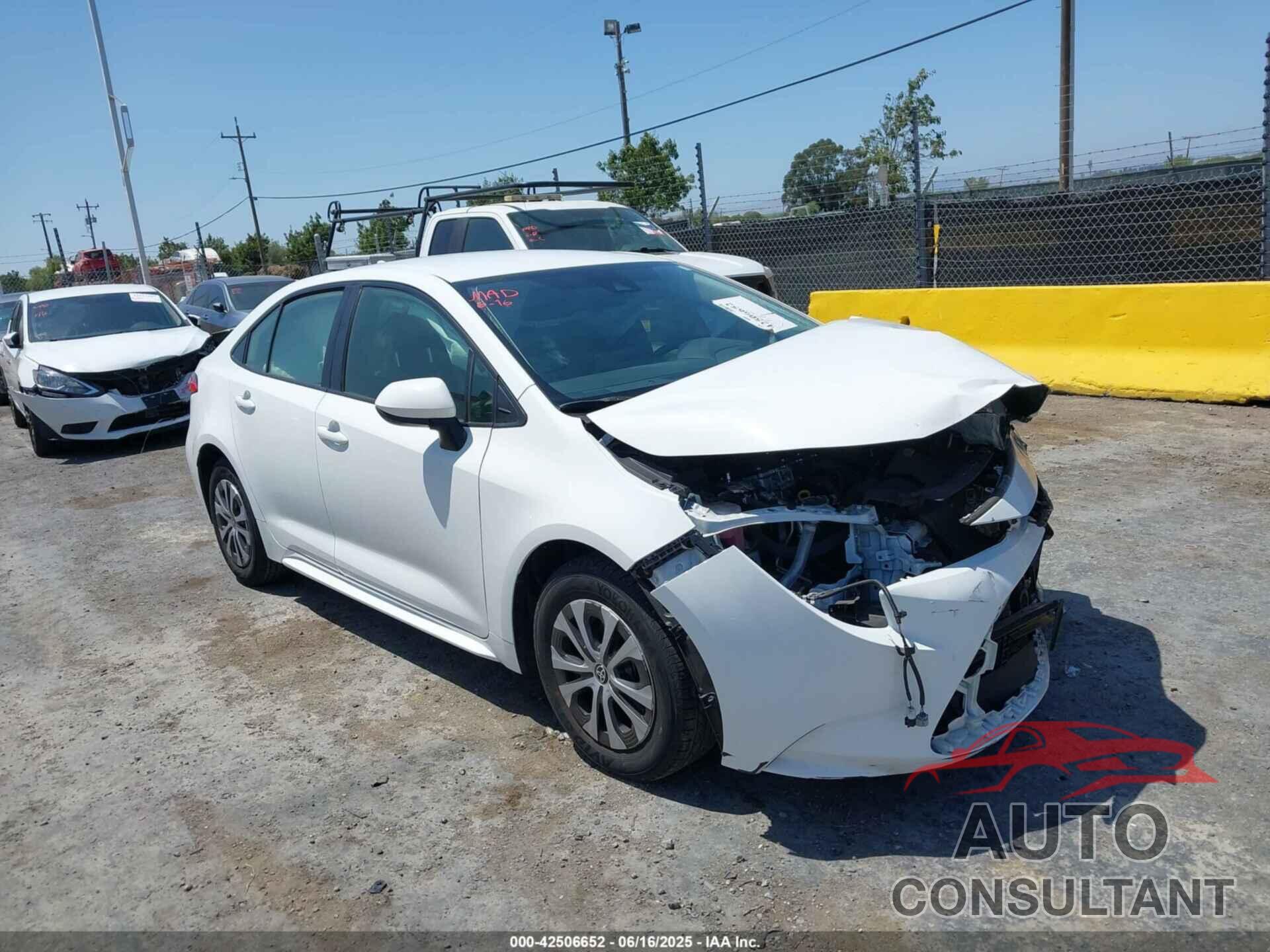 TOYOTA COROLLA 2022 - JTDEAMDE1N3009506
