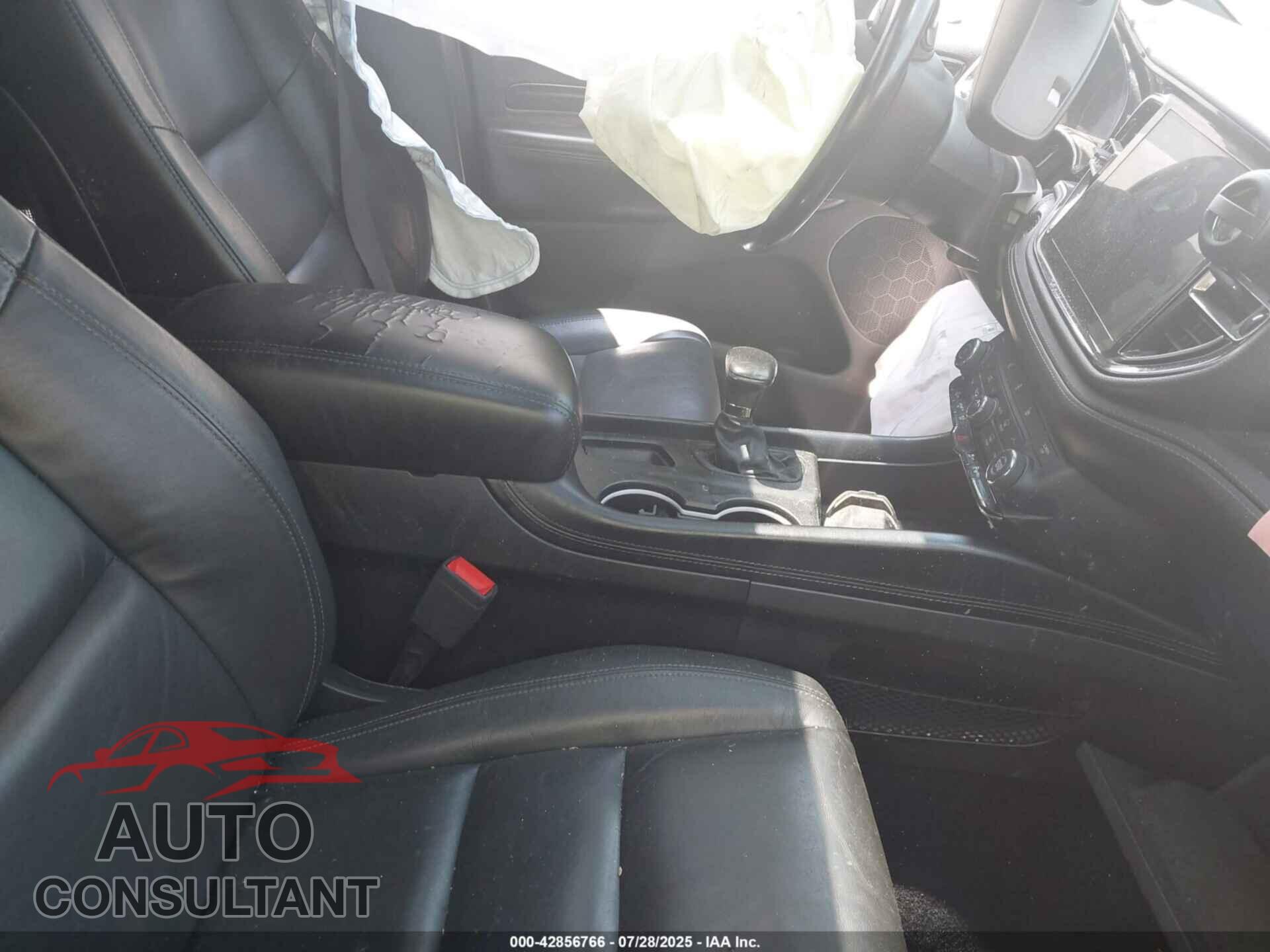 DODGE DURANGO 2021 - 1C4RDJDG6MC545441