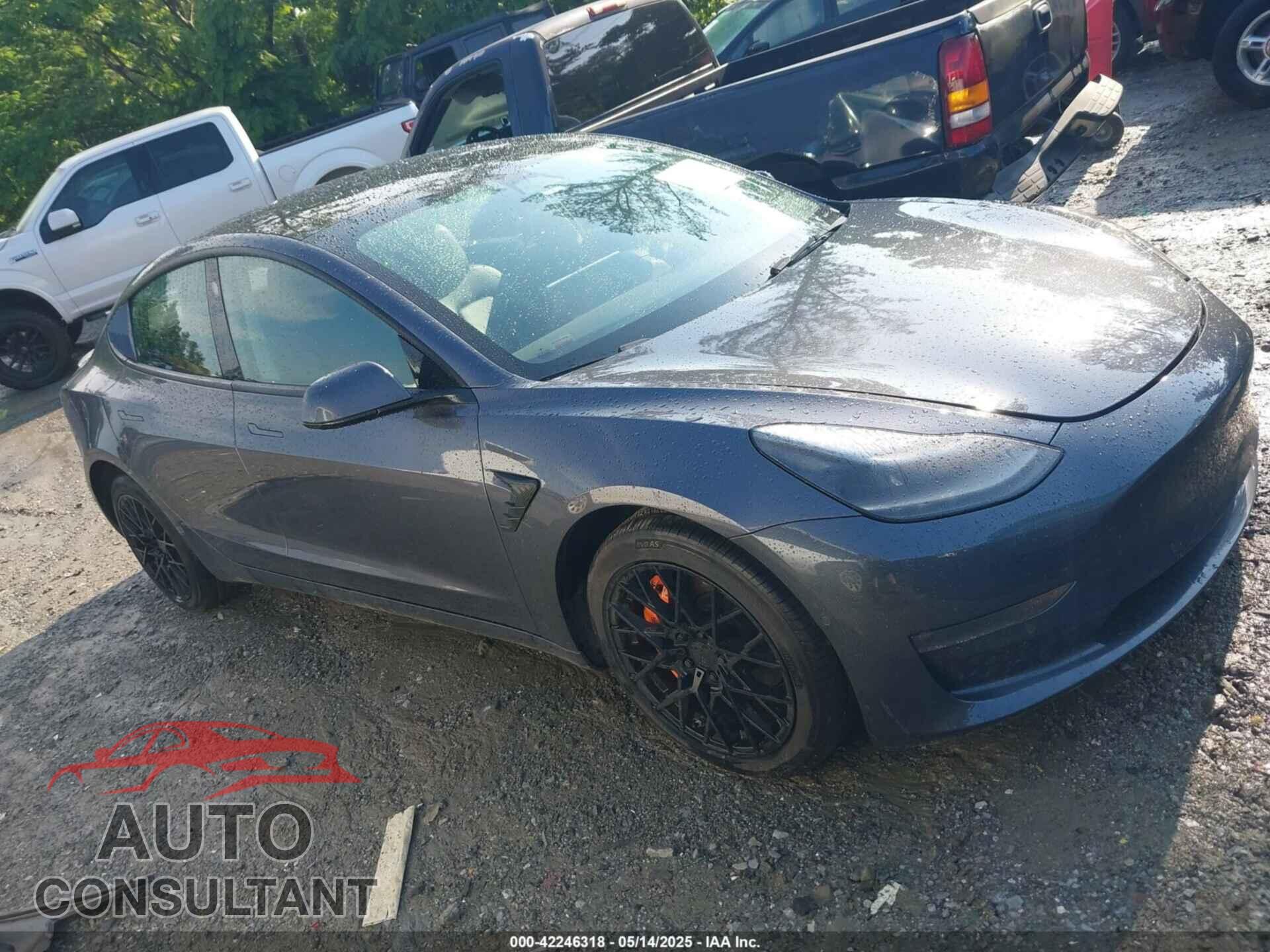 TESLA MODEL 3 2022 - 5YJ3E1EB6NF189096