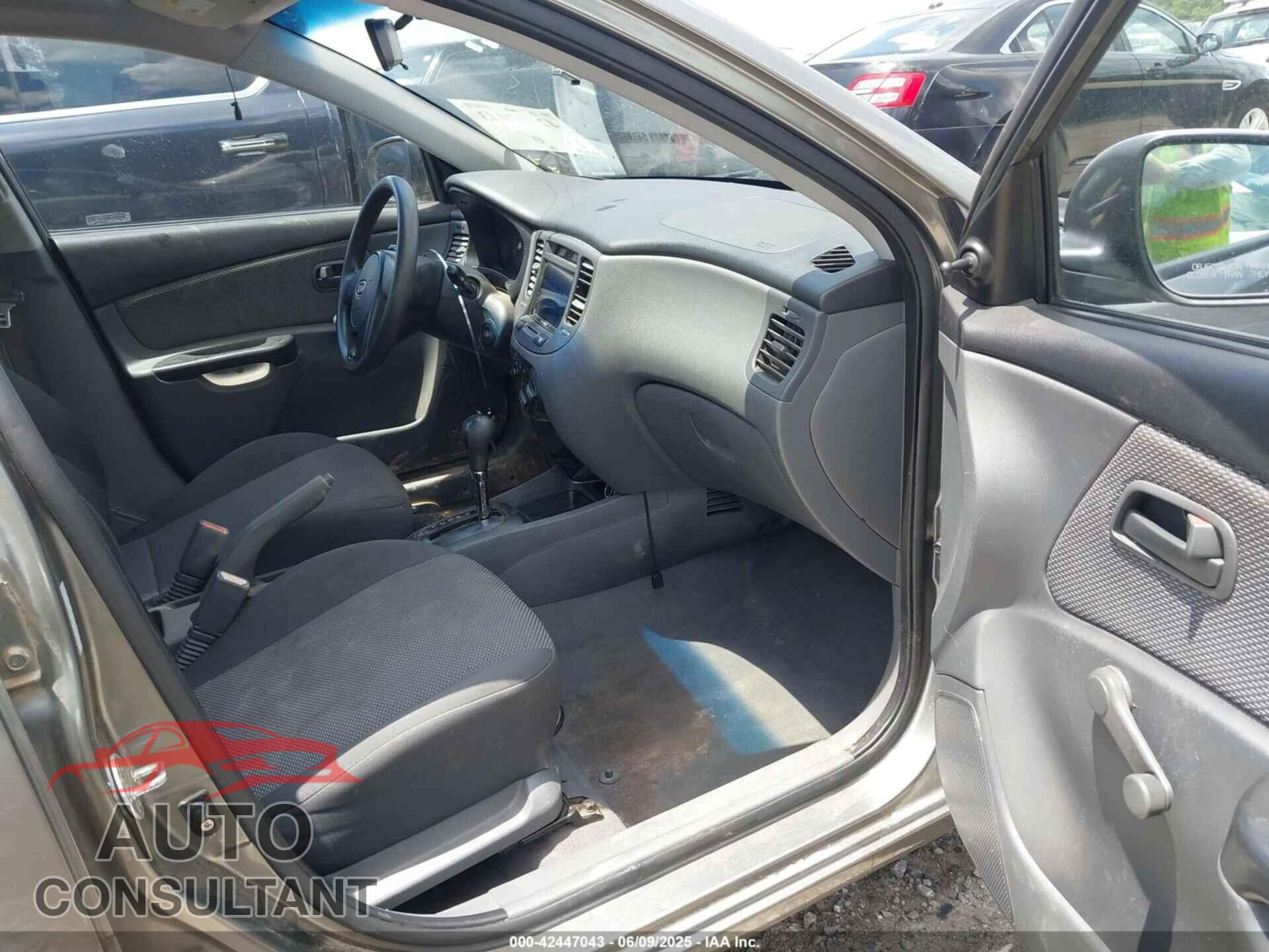 KIA RIO 2010 - KNADH4A32A6664533
