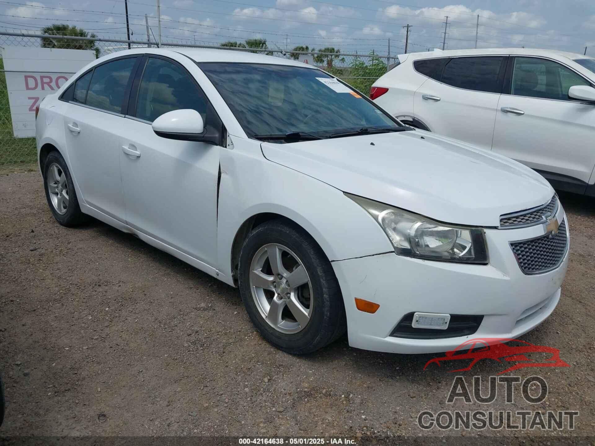 CHEVROLET CRUZE 2014 - 1G1PC5SB2E7151334