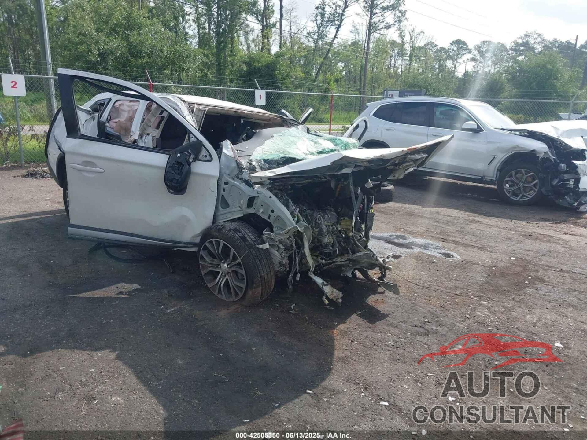 MITSUBISHI OUTLANDER 2016 - JA4AD2A30GZ008614
