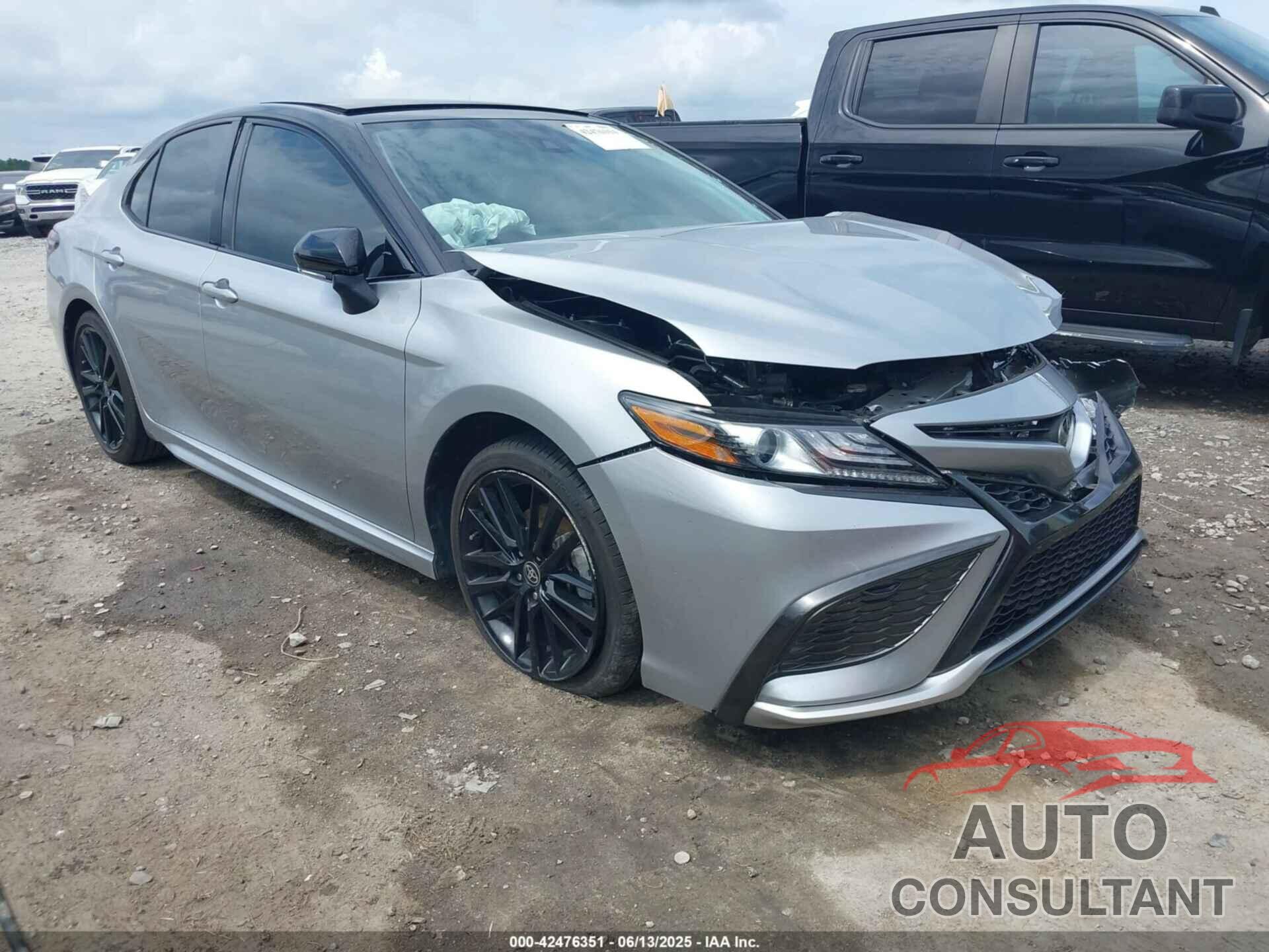 TOYOTA CAMRY 2021 - 4T1K61AK6MU470914
