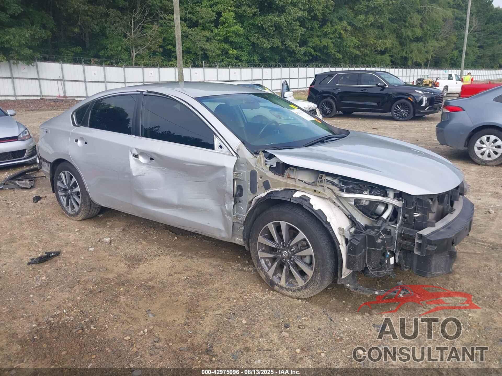 NISSAN ALTIMA 2017 - 1N4AL3AP4HC178826