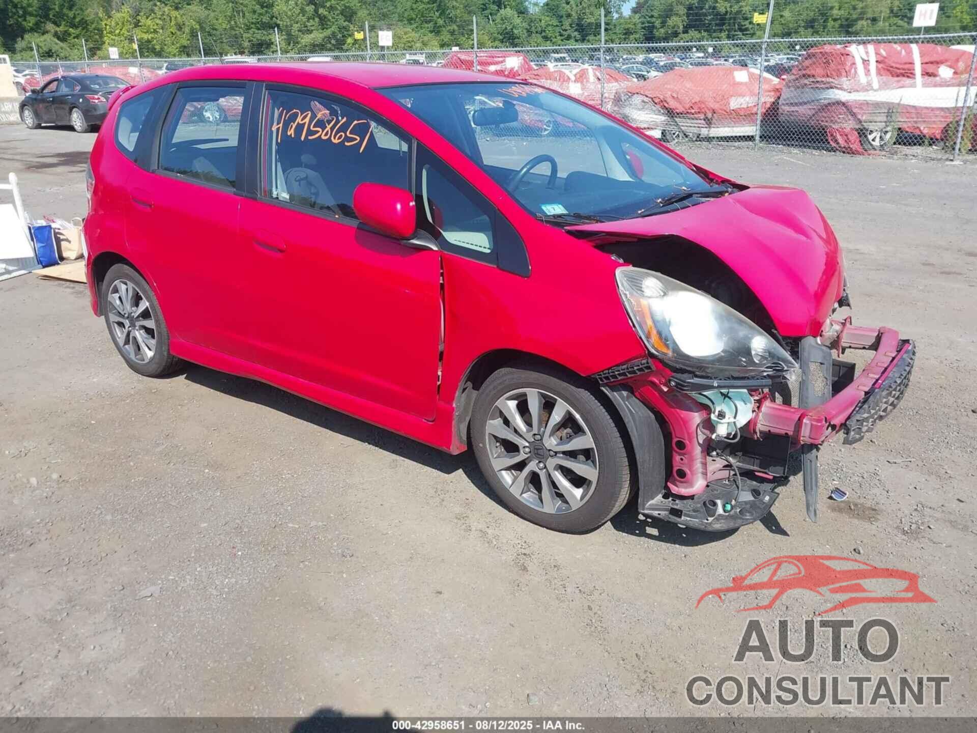 HONDA FIT 2013 - JHMGE8H66DC046037