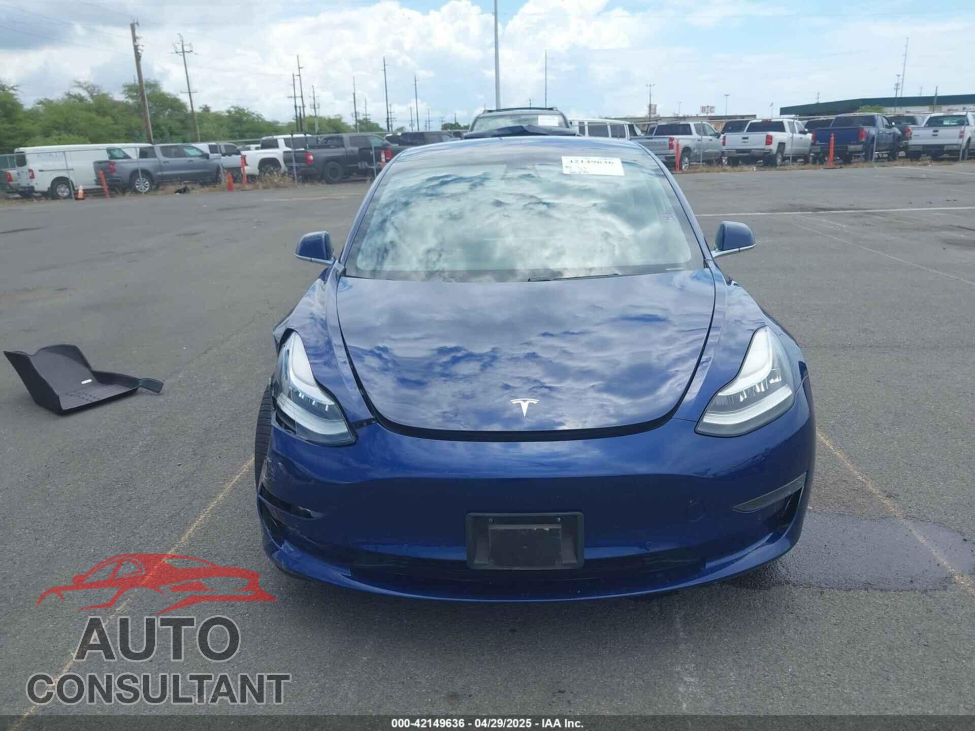 TESLA MODEL 3 2018 - 5YJ3E1EA6JF160859