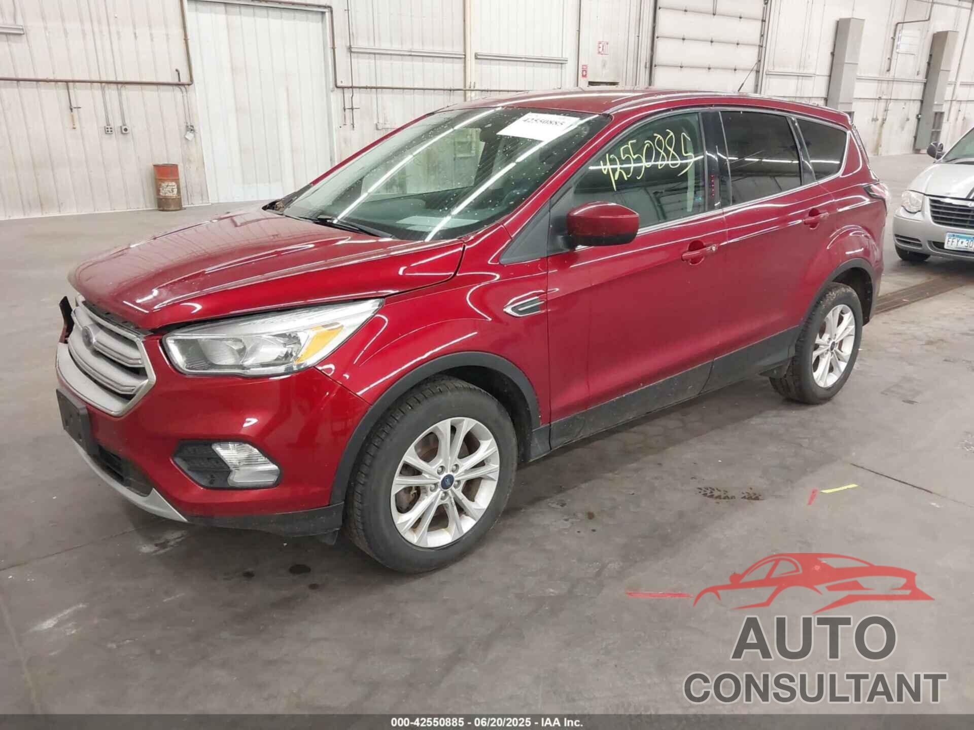 FORD ESCAPE 2017 - 1FMCU9GD0HUD17968