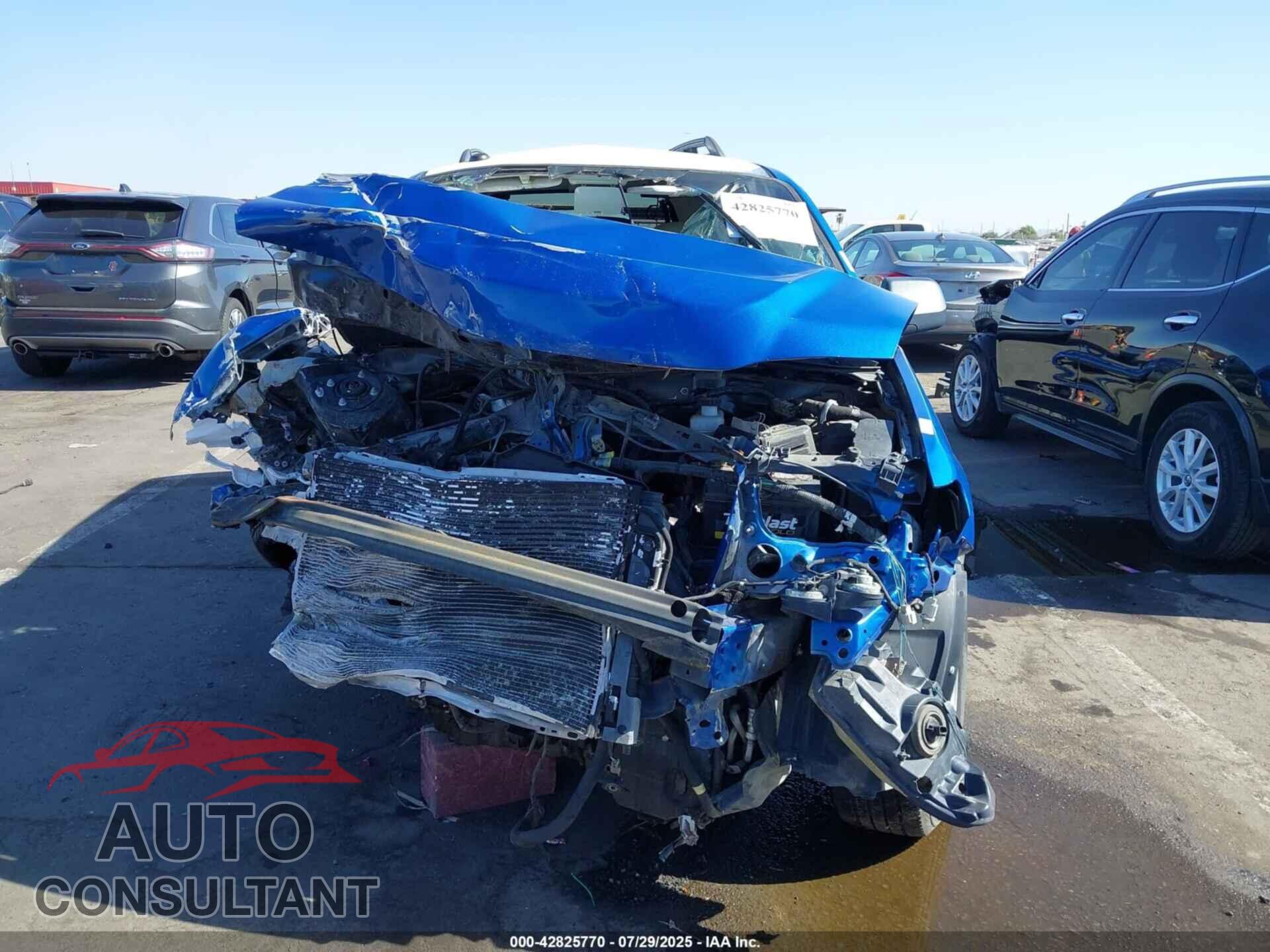FORD ESCAPE 2011 - 1FMCU0D76BKC19203
