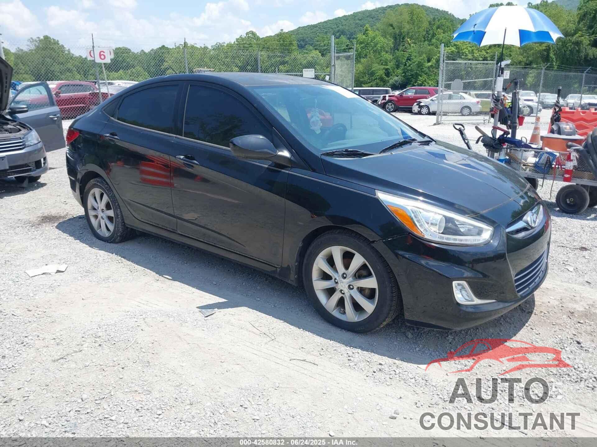 HYUNDAI ACCENT 2014 - KMHCU4AE5EU619479