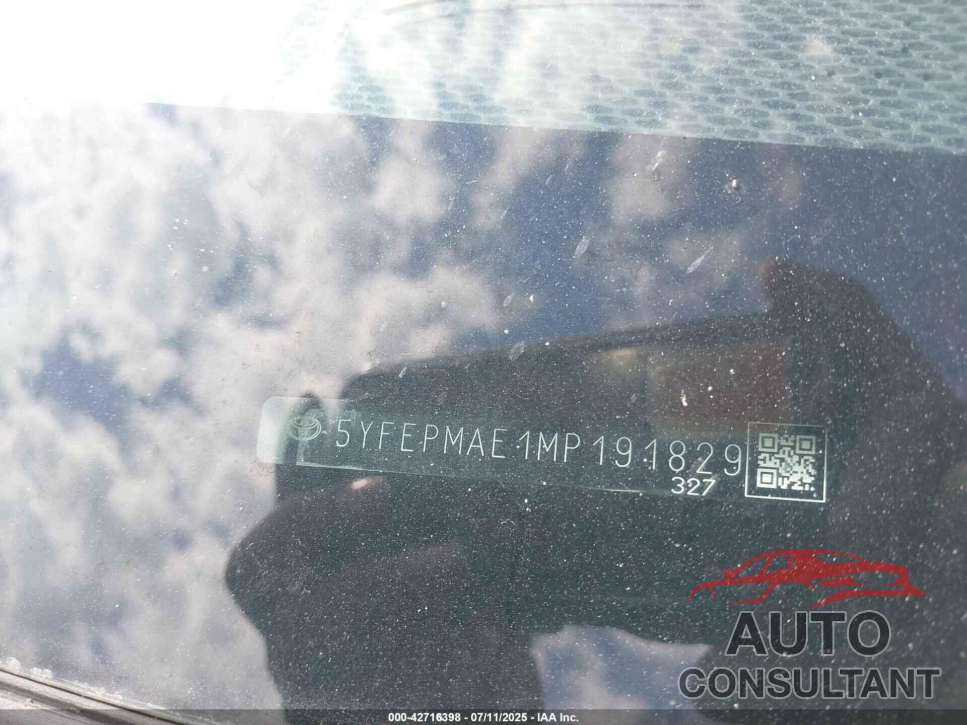 TOYOTA COROLLA 2021 - 5YFEPMAE1MP191829
