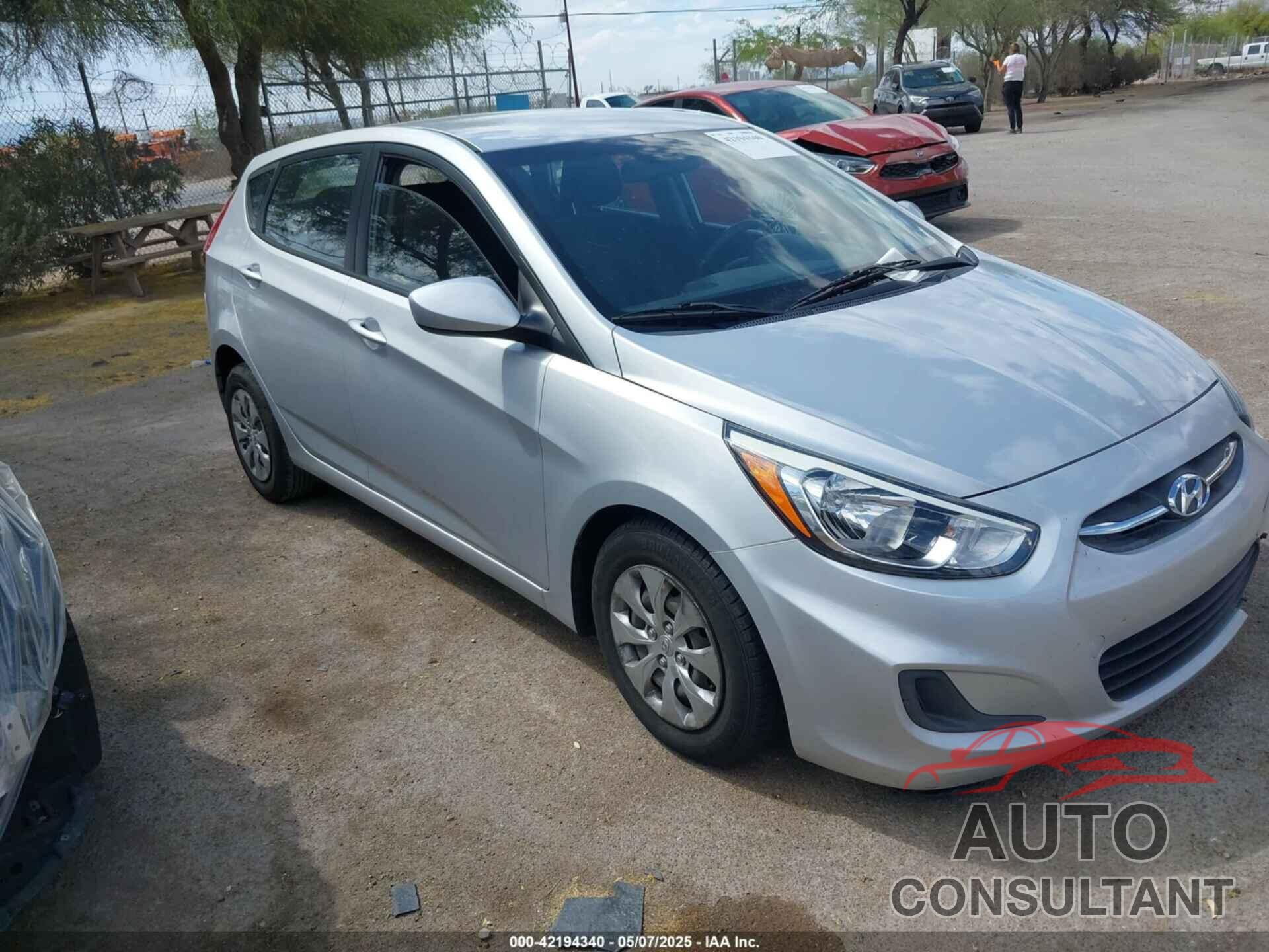 HYUNDAI ACCENT 2016 - KMHCT5AE8GU256302