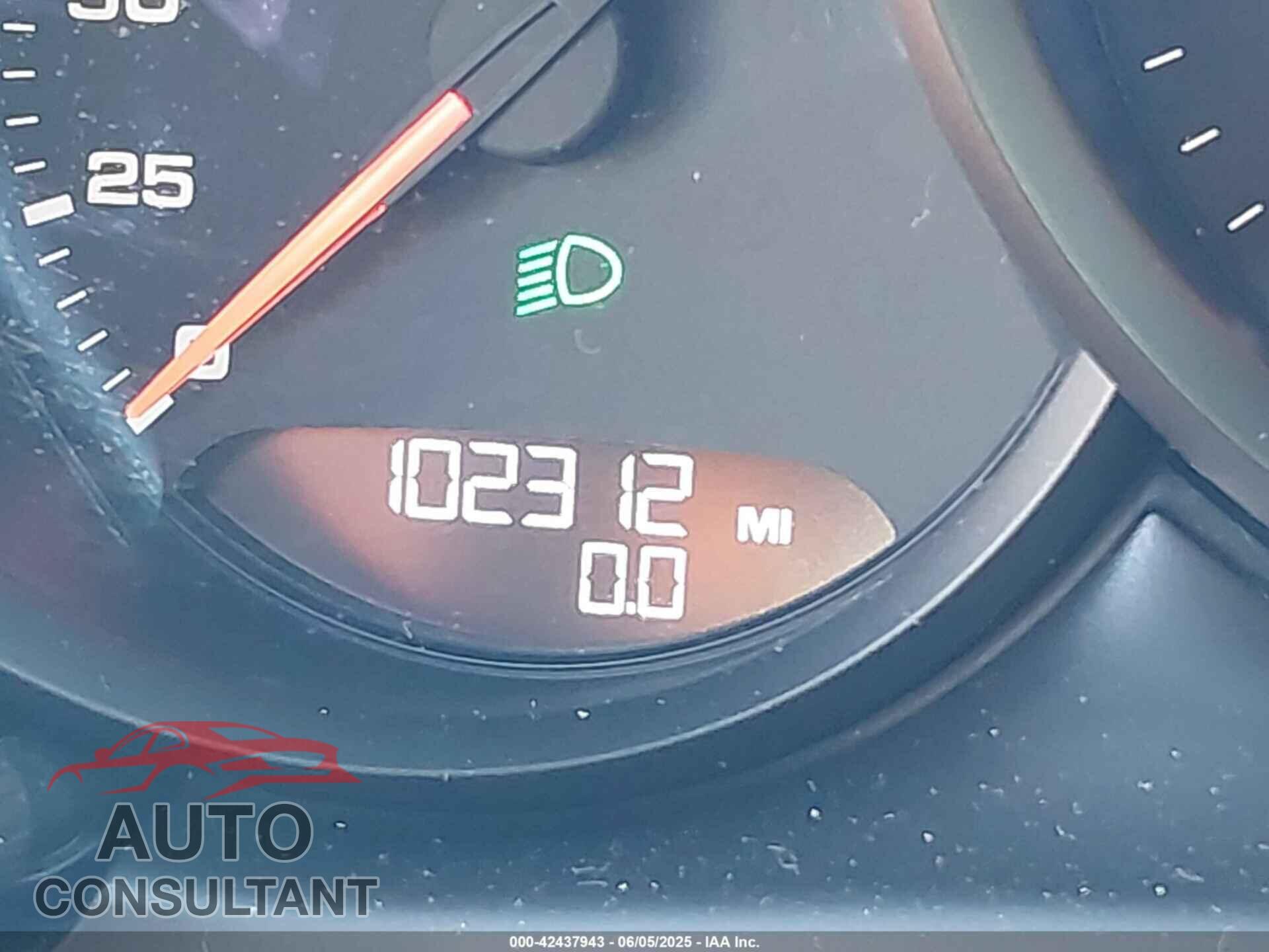 PORSCHE MACAN 2017 - WP1AA2A57HLB04985