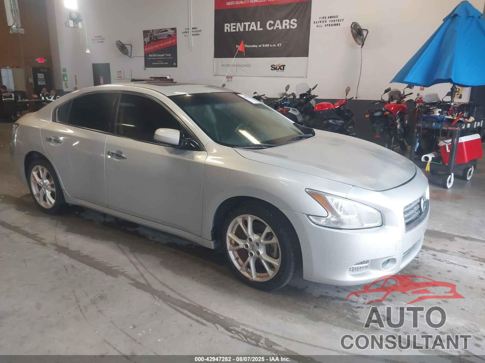 NISSAN MAXIMA 2014 - 1N4AA5AP8EC442319