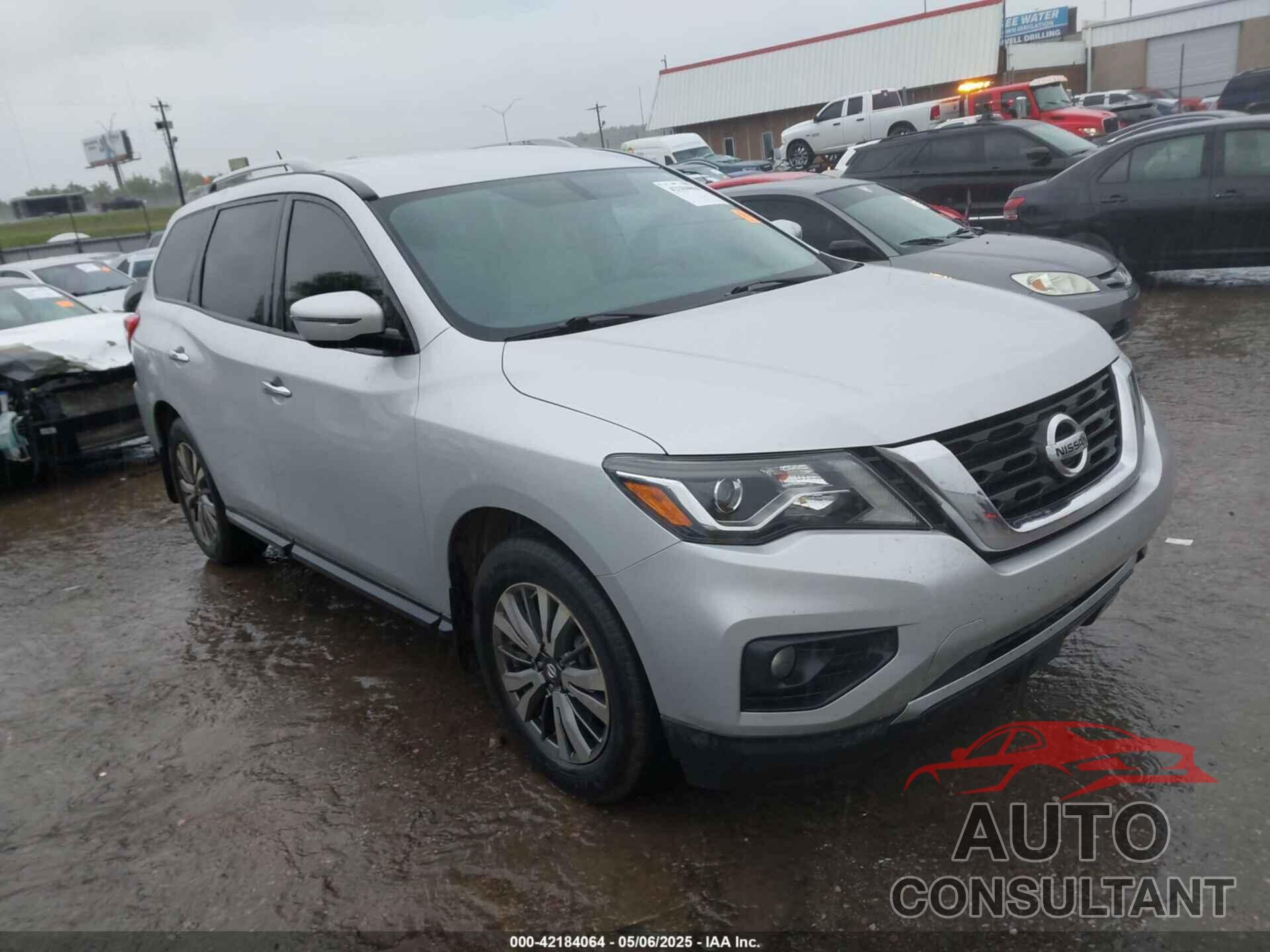 NISSAN PATHFINDER 2018 - 5N1DR2MN7JC621109