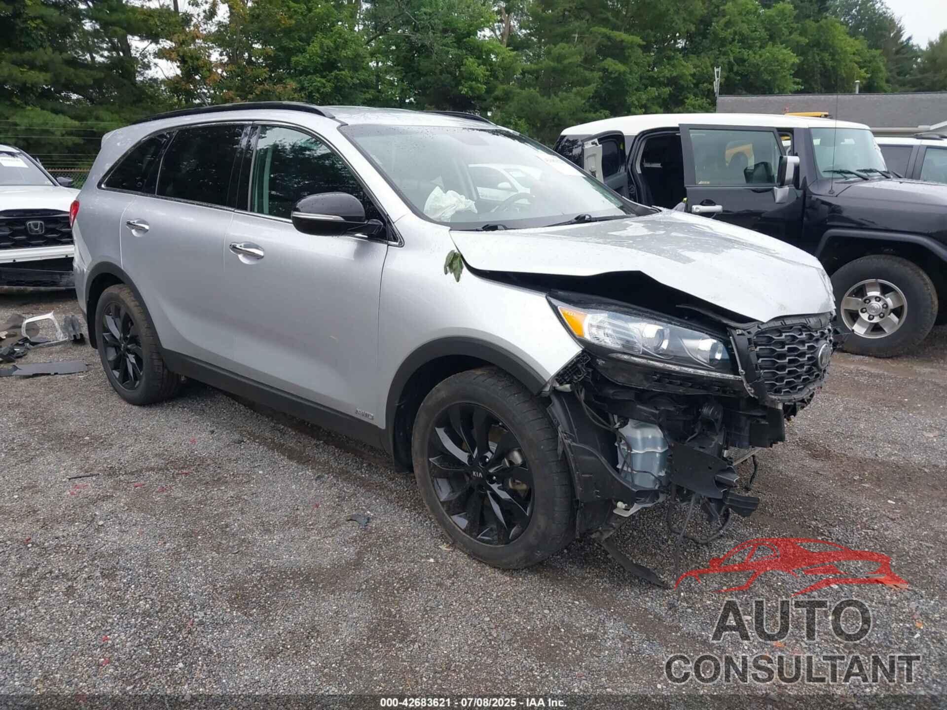 KIA SORENTO 2019 - 5XYPGDA54KG588767