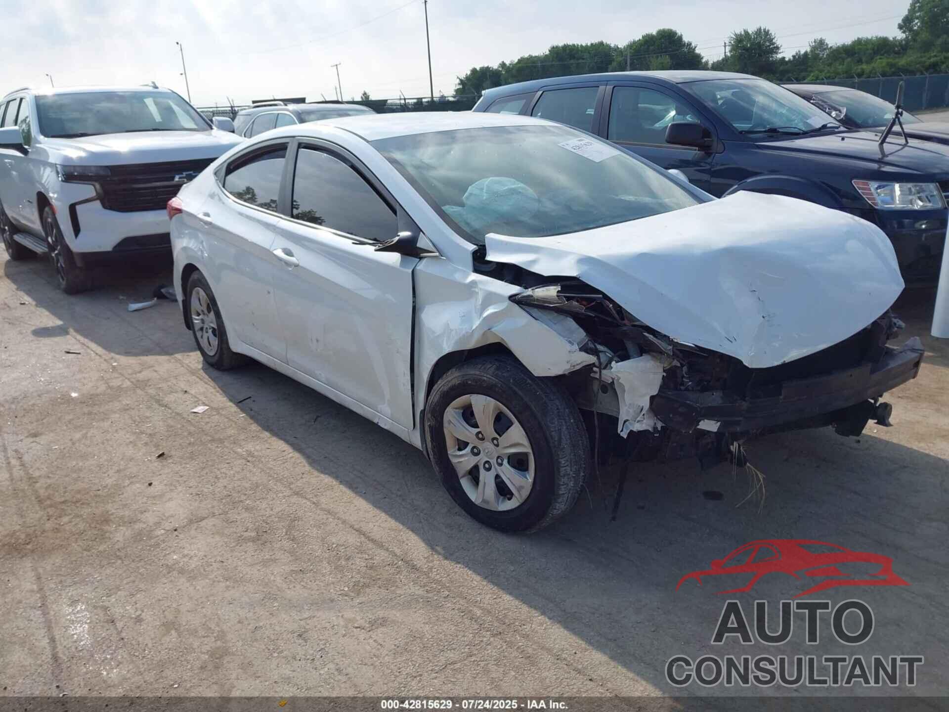 HYUNDAI ELANTRA 2016 - 5NPDH4AE2GH775022
