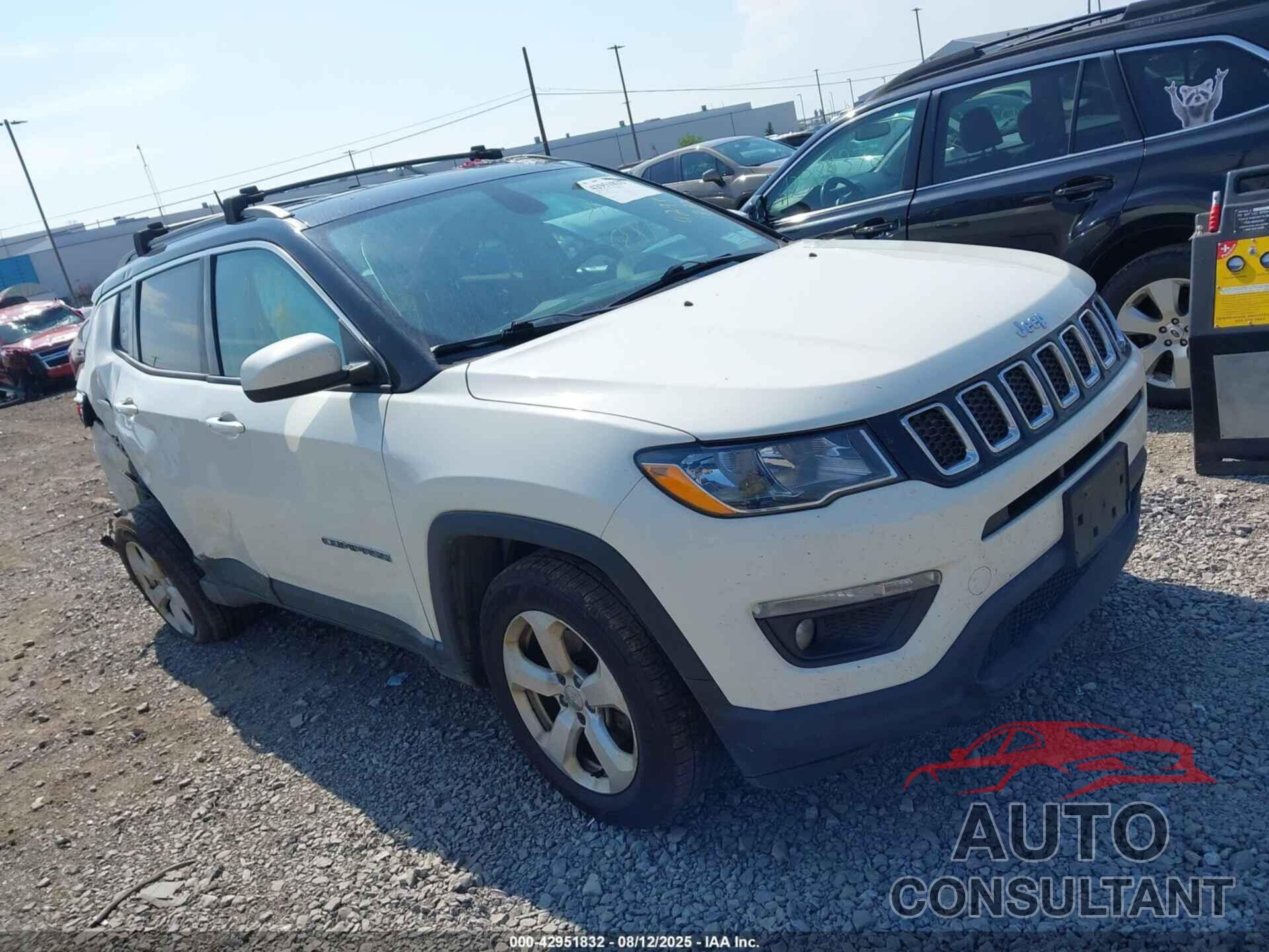 JEEP COMPASS 2018 - 3C4NJDBB3JT115429