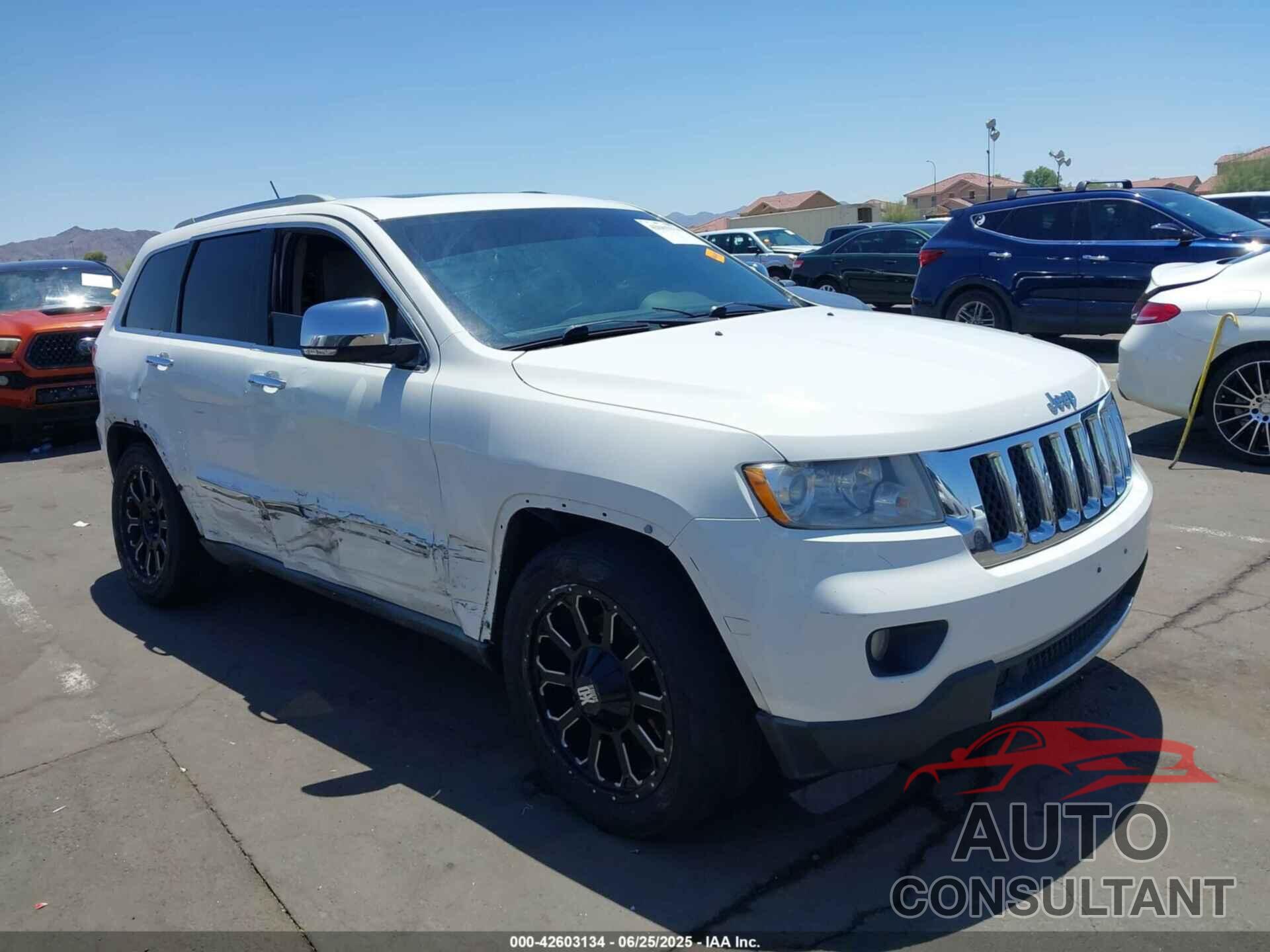 JEEP GRAND CHEROKEE 2011 - 1J4RR6GT2BC647589