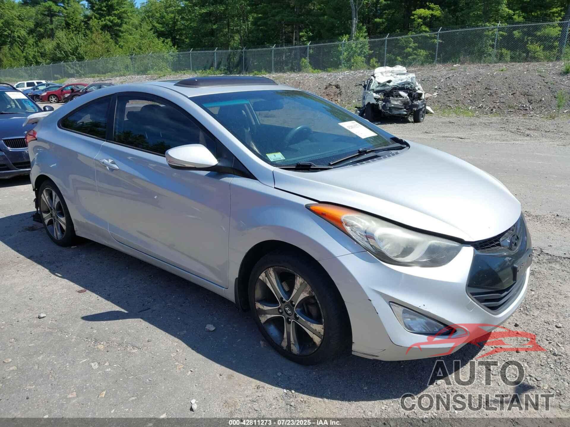 HYUNDAI ELANTRA 2013 - KMHDH6AE0DU007984