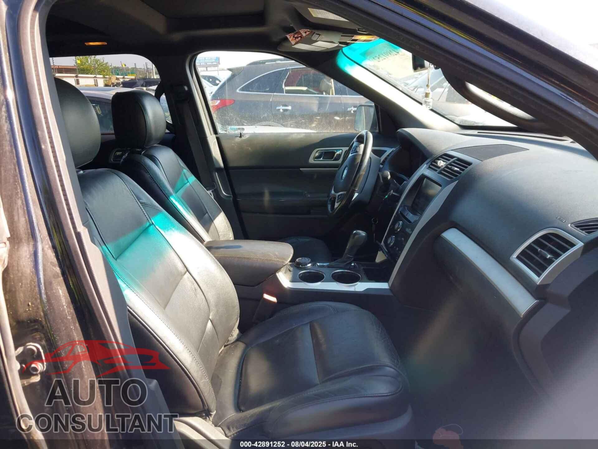 FORD EXPLORER 2013 - 1FM5K8D89DGC90438