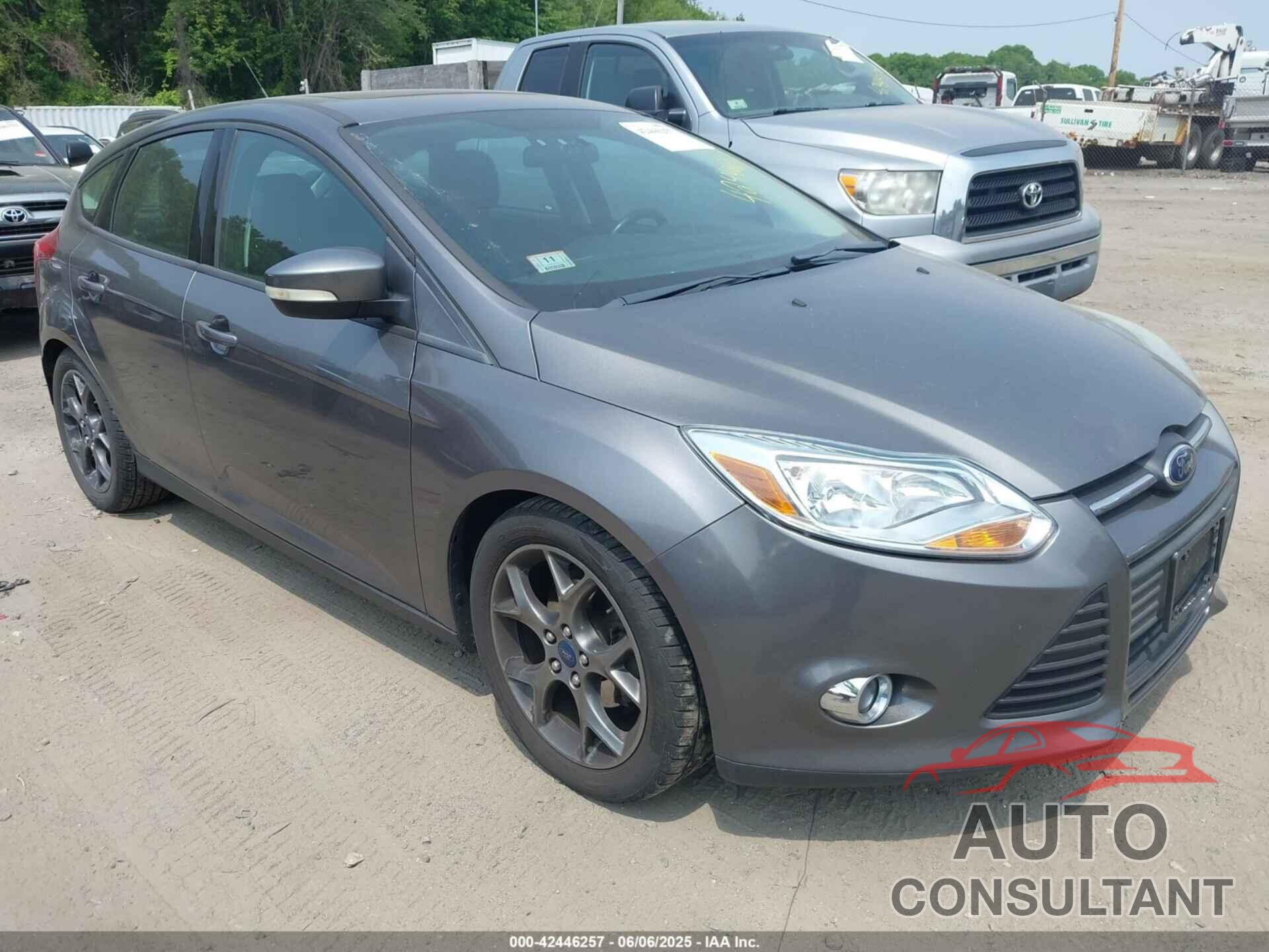 FORD FOCUS 2014 - 1FADP3K22EL326648
