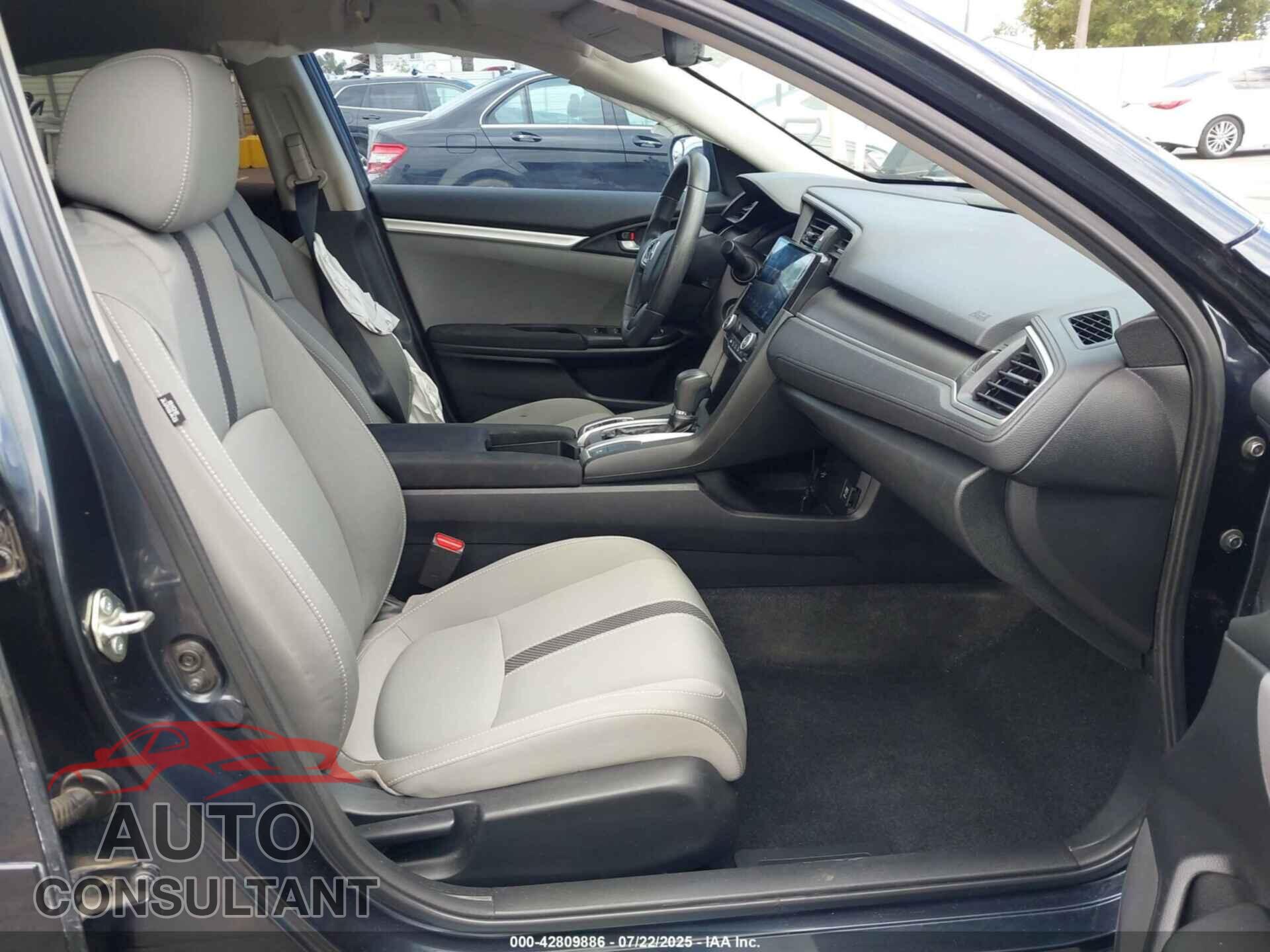 HONDA CIVIC 2019 - 2HGFC2F65KH582038