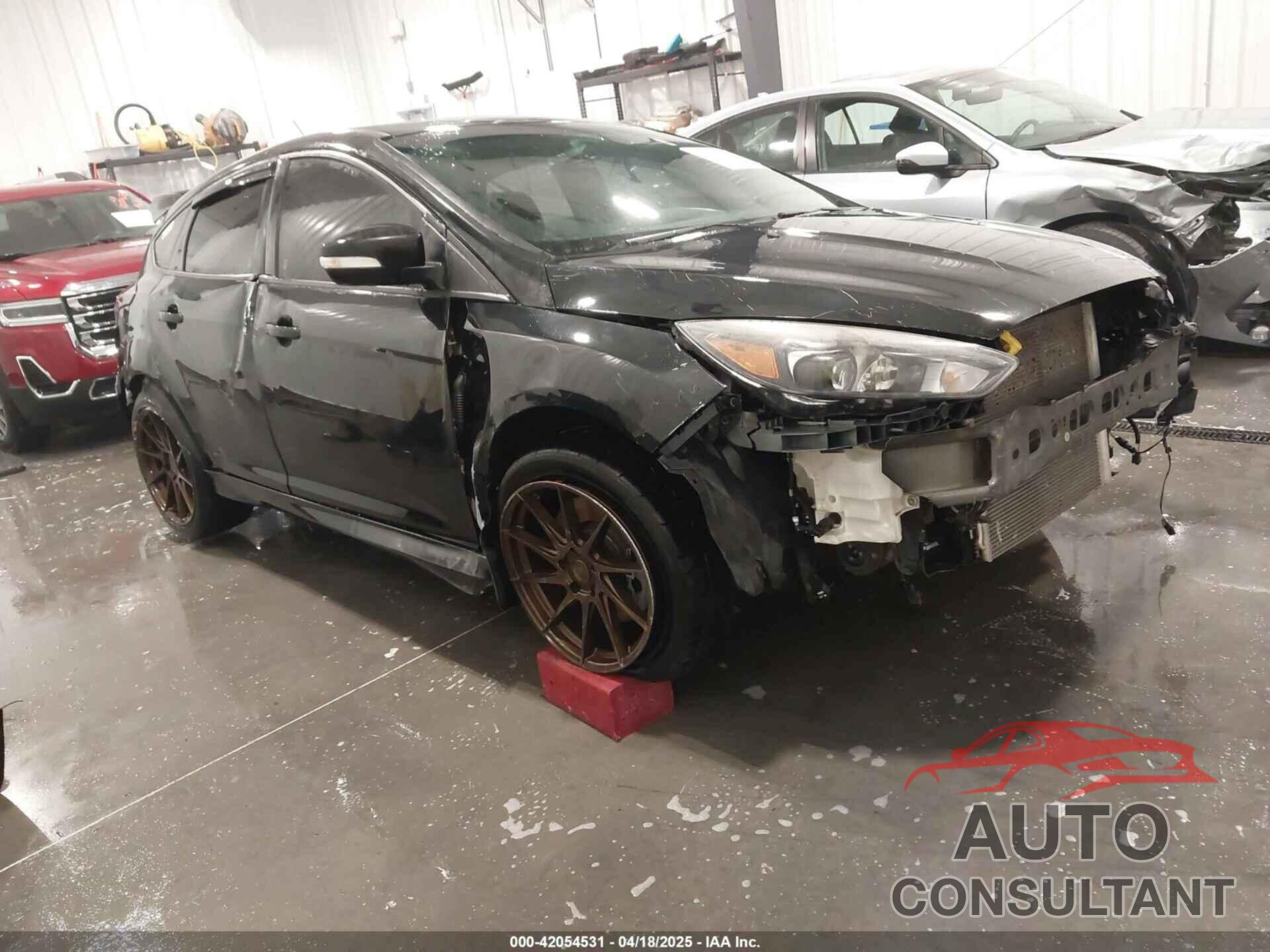 FORD FOCUS ST 2015 - 1FADP3L95FL362444