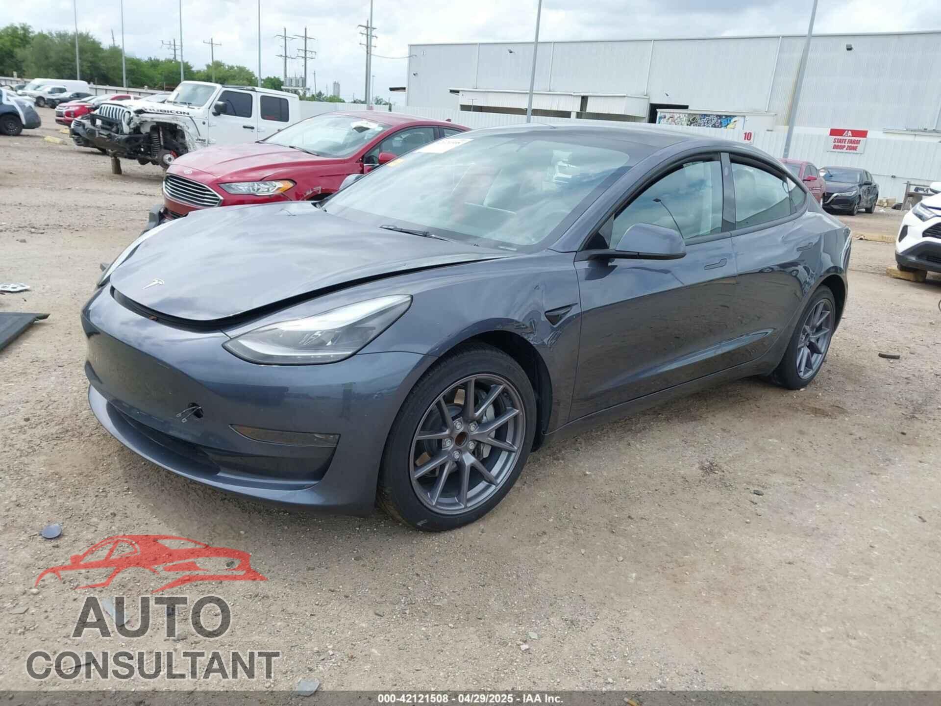 TESLA MODEL 3 2023 - 5YJ3E1EA1PF642955