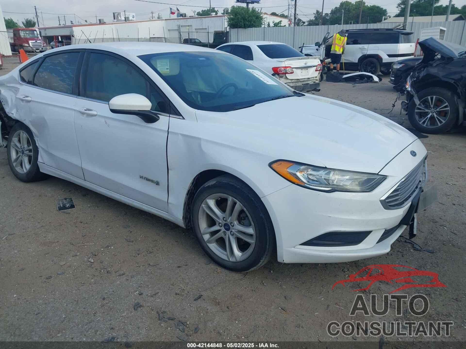 FORD FUSION HYBRID 2018 - 3FA6P0LU4JR203260