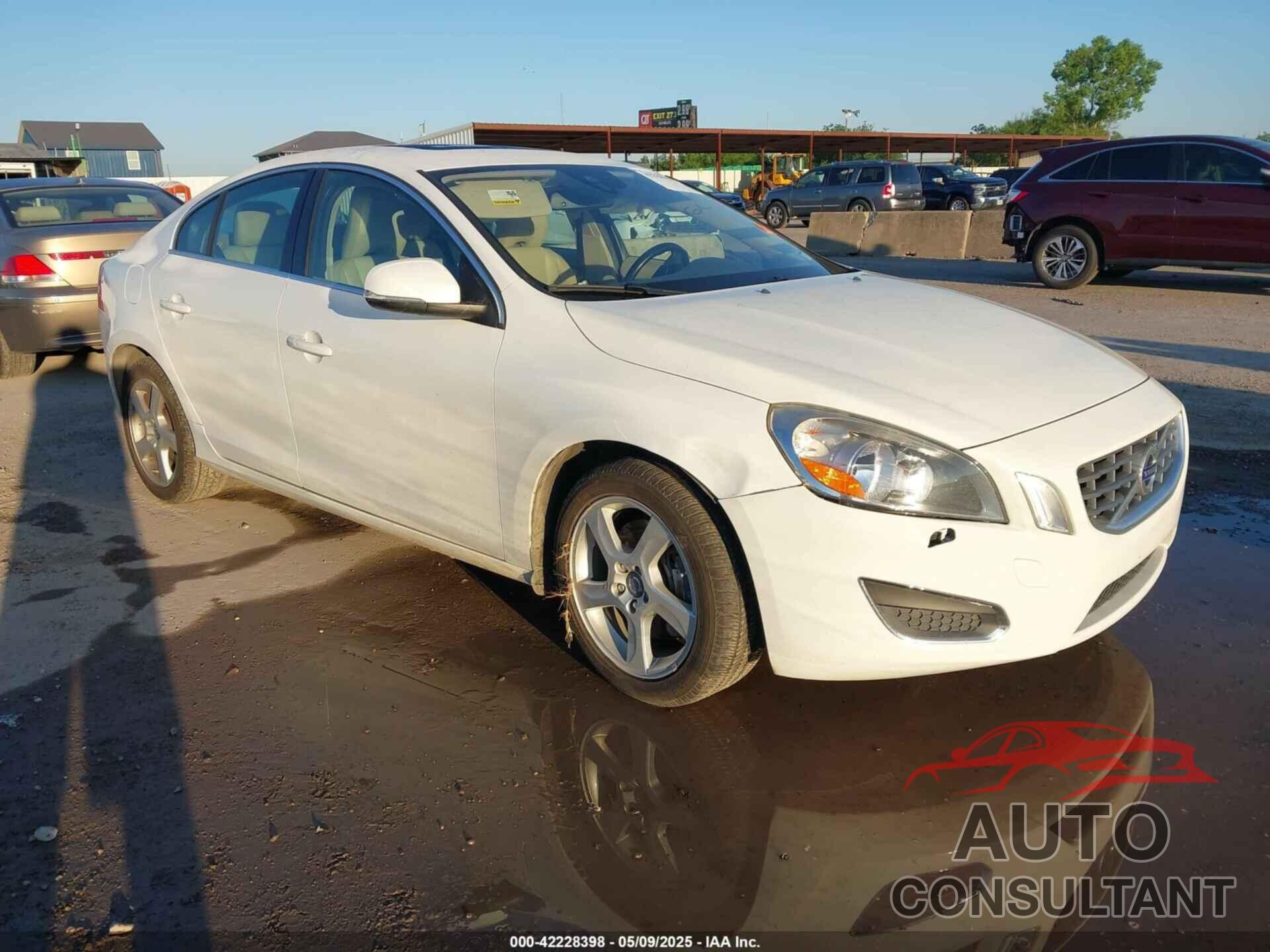 VOLVO S60 2013 - YV1612FS4D1211904