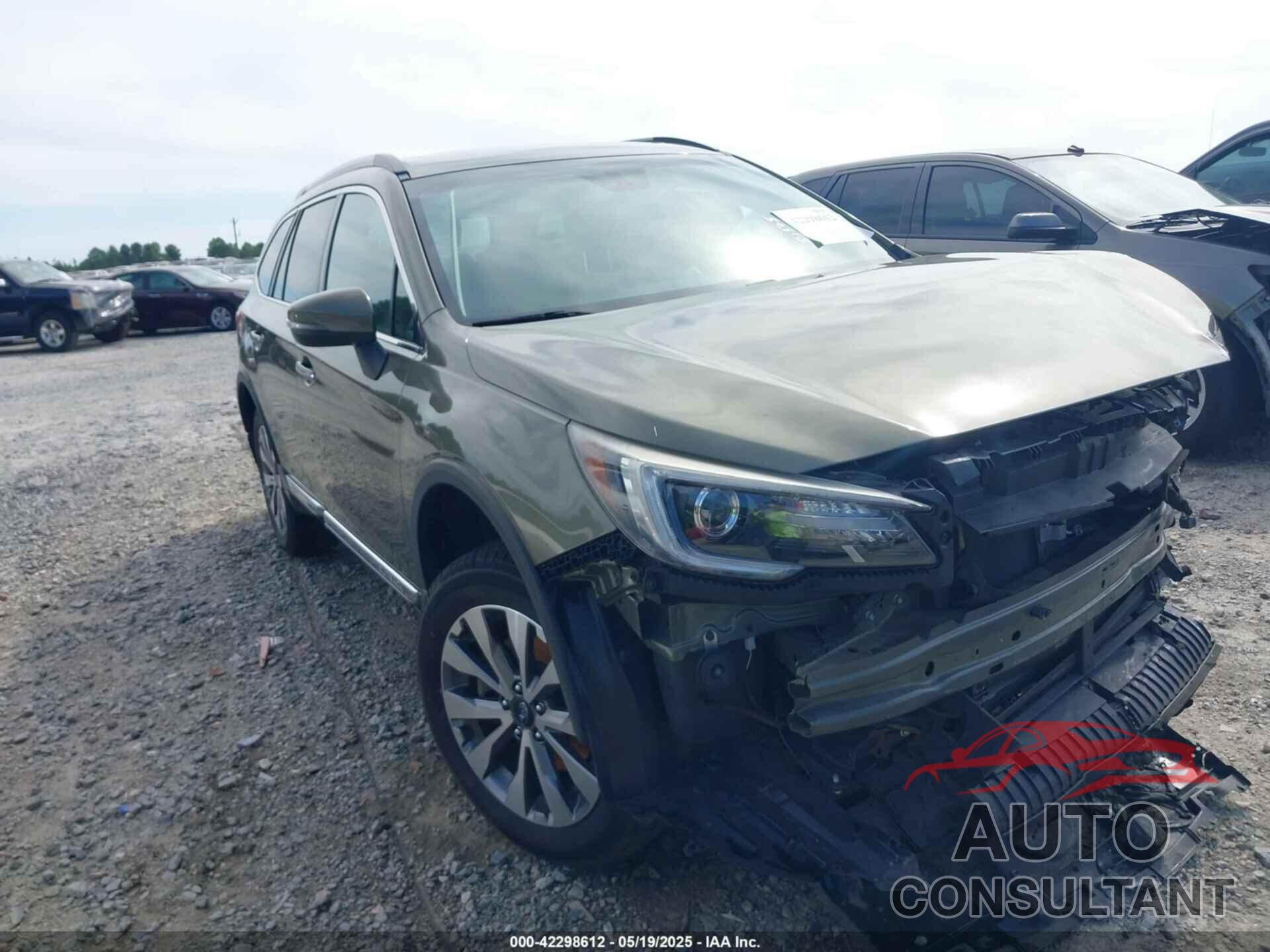 SUBARU OUTBACK 2018 - 4S4BSATC4J3273162