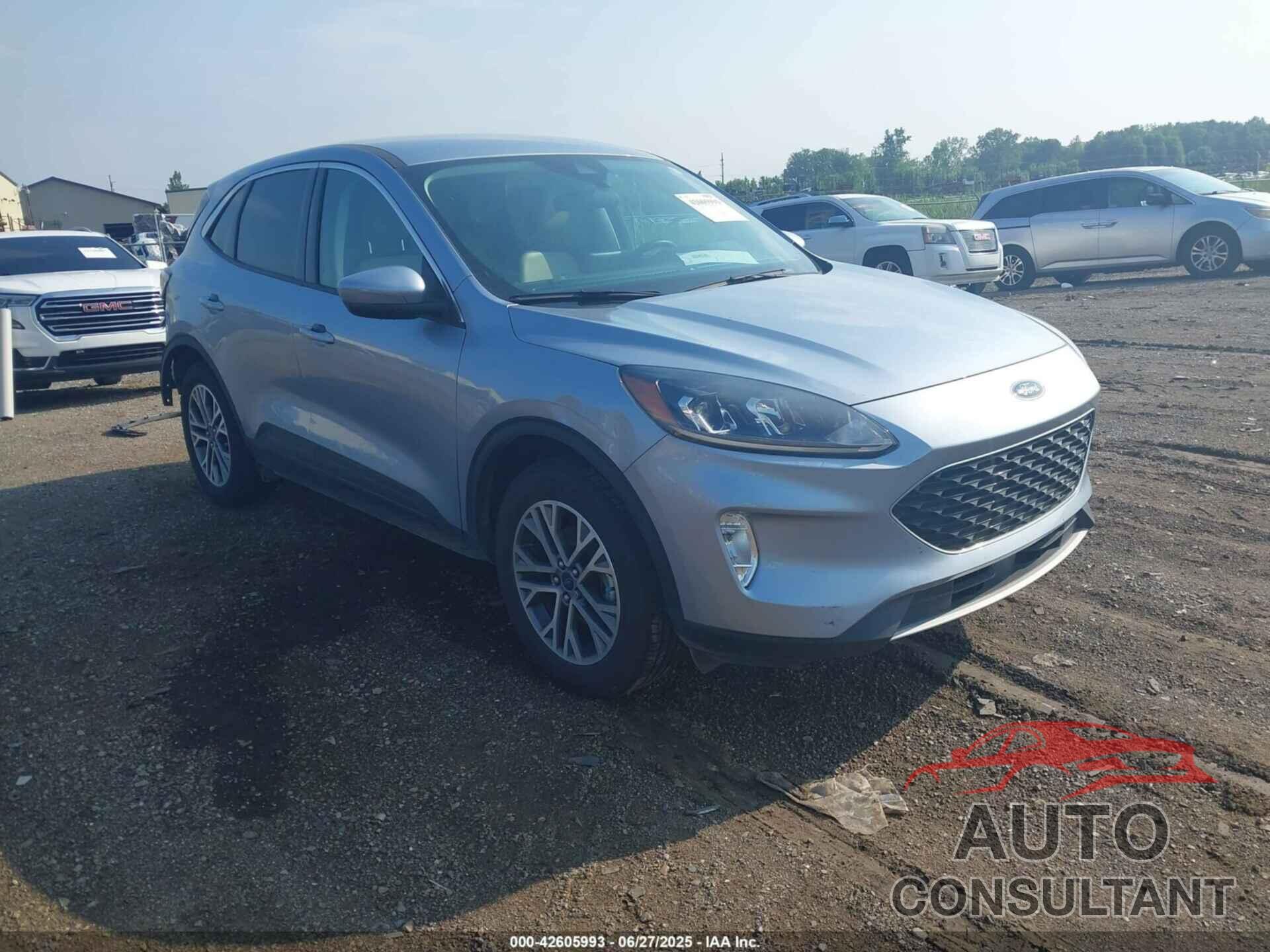 FORD ESCAPE 2022 - 1FMCU9H96NUB71906